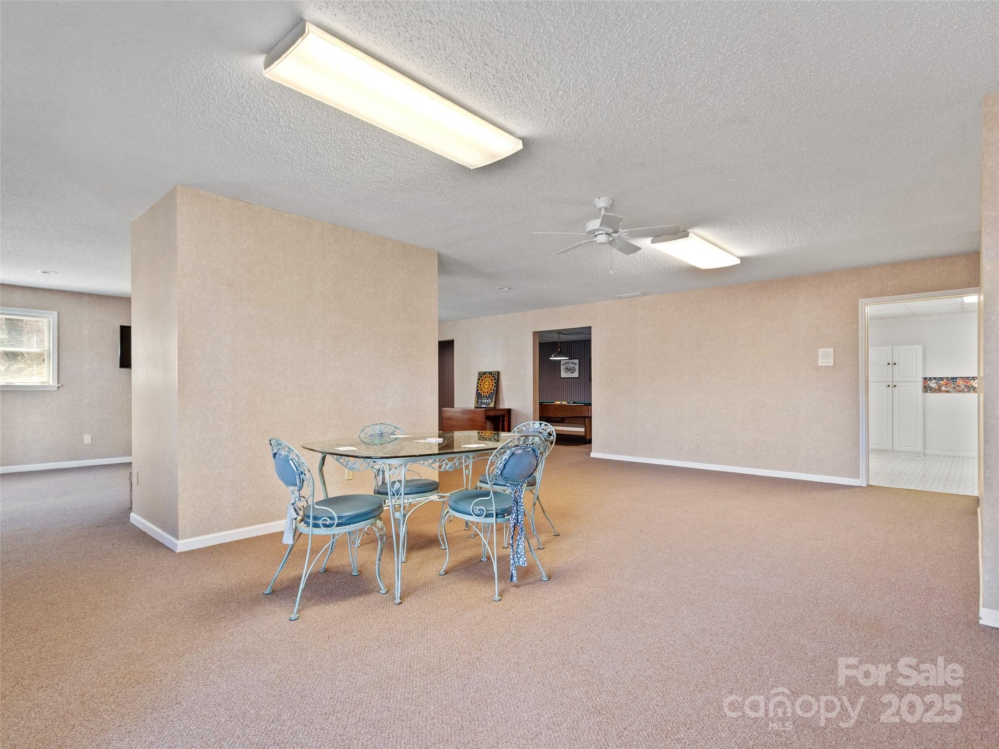 Barnardsville, North Carolina, 28709, United States, ,4 BathroomsBathrooms,Residential,Active,1770043