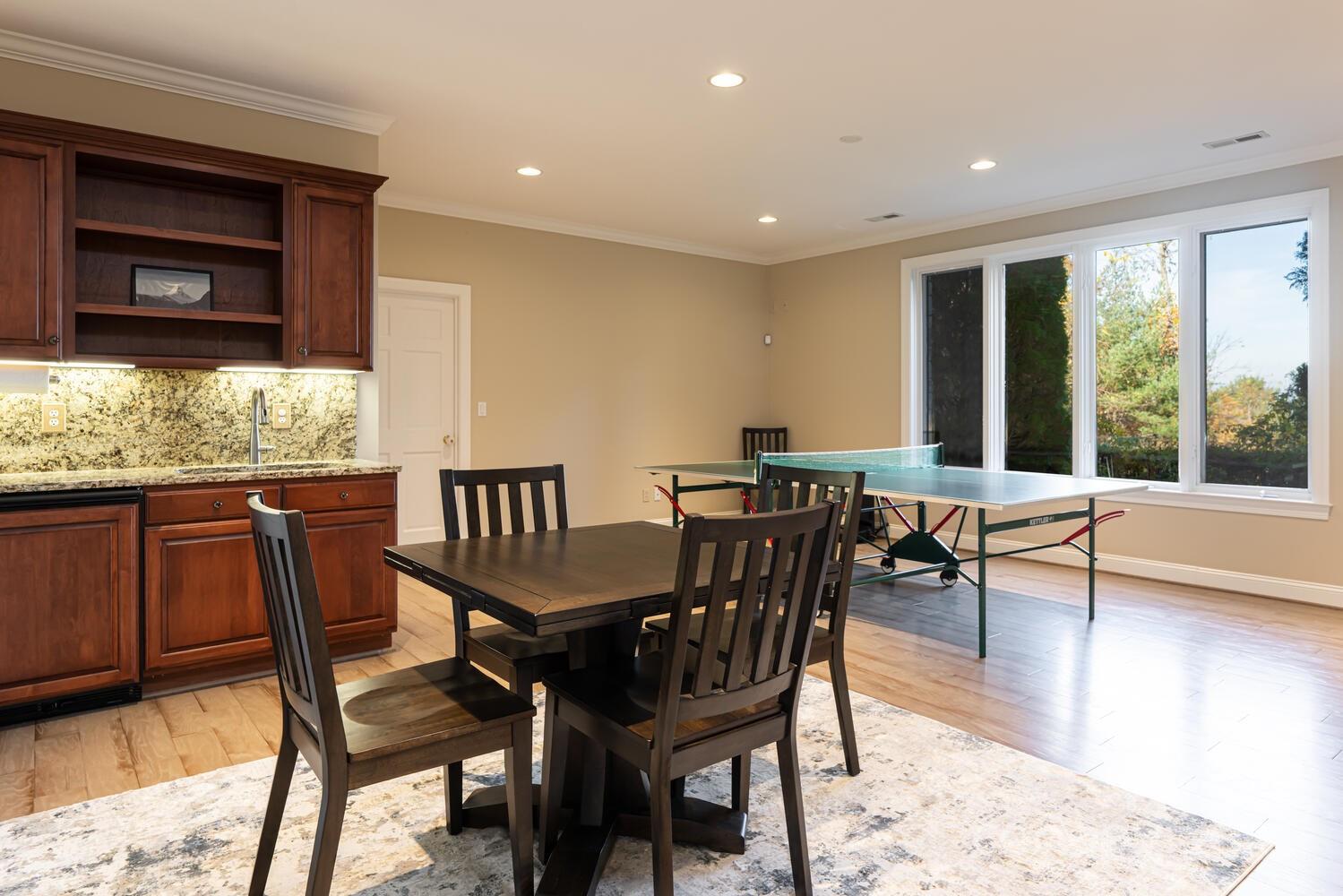 Flat Rock, North Carolina, 28731, United States, 3 Bedrooms Bedrooms, ,4 BathroomsBathrooms,Residential,Active,1990039