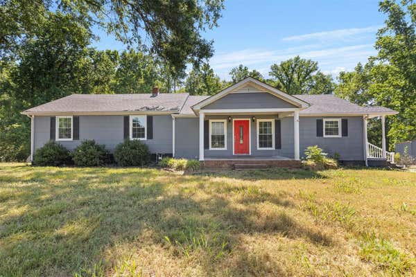 636 WILLIS RD, DALLAS, NC 28034 - Image 1