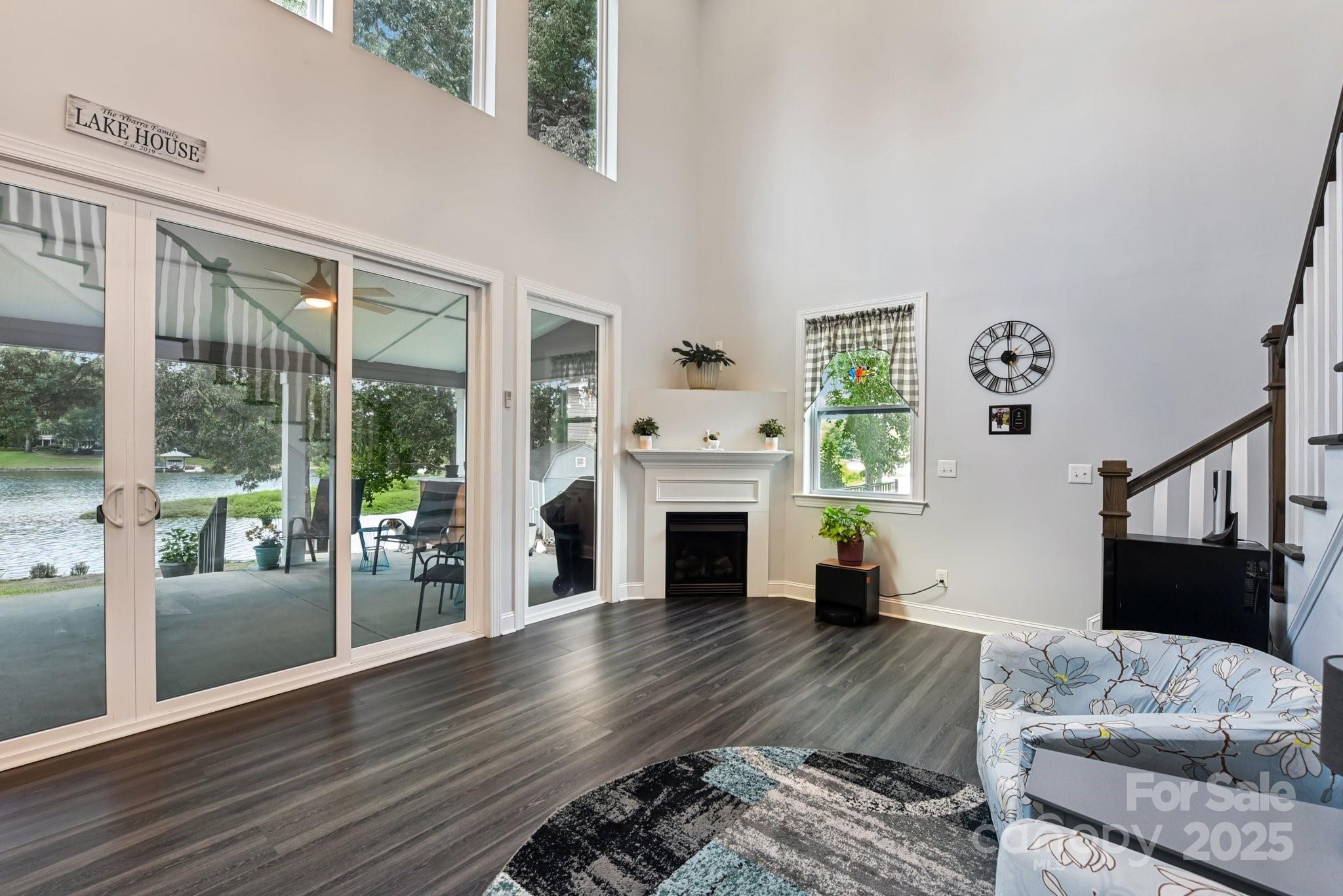 Clover, South Carolina, 29710, United States, 3 Bedrooms Bedrooms, ,3 BathroomsBathrooms,Residential,Active,1905066