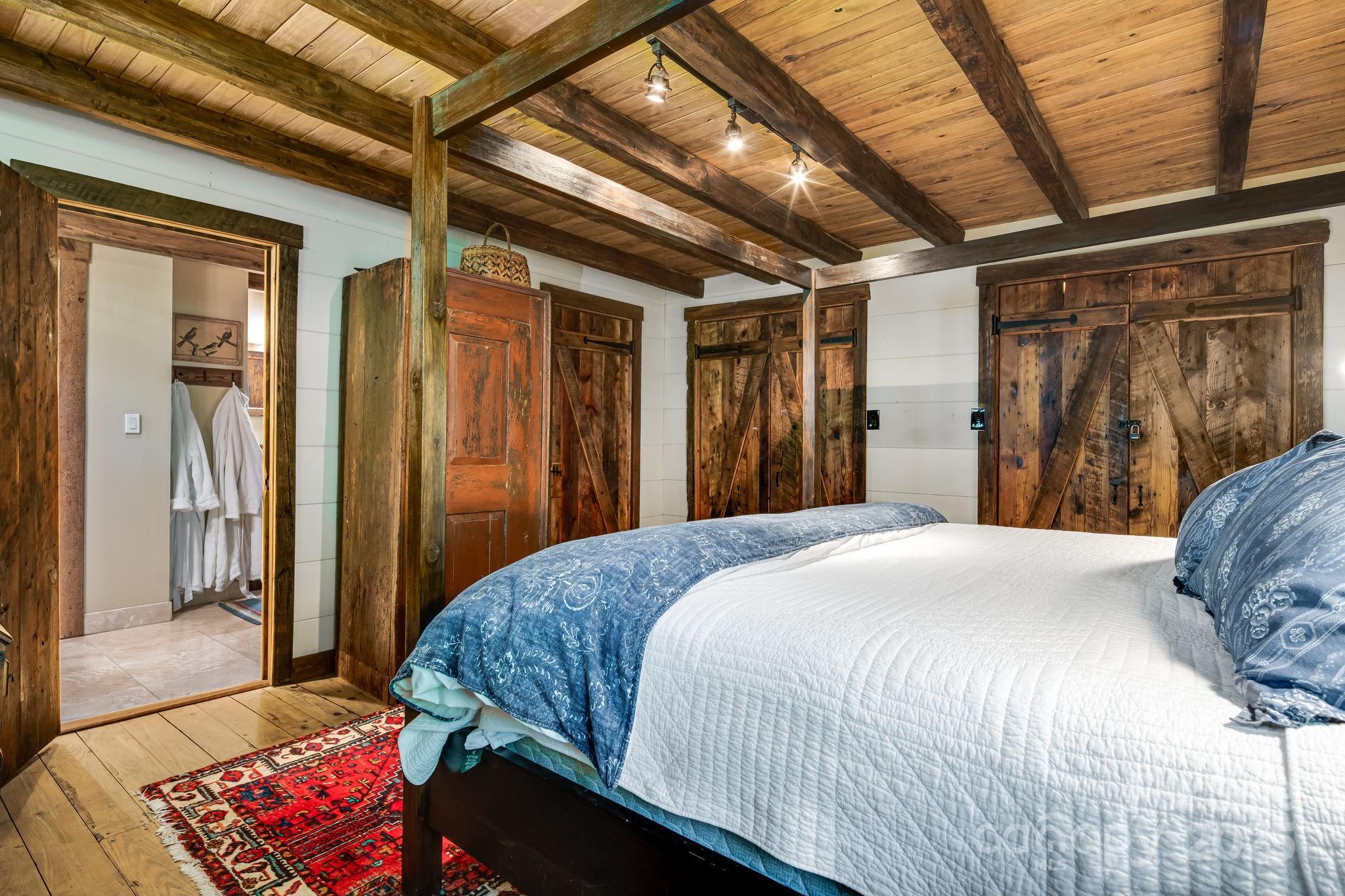 Mars Hill, North Carolina, 28754, United States, 3 Bedrooms Bedrooms, ,3 BathroomsBathrooms,Residential,Active,1900501