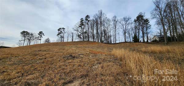 52 SWEET FERN PKWY # 58, ASHEVILLE, NC 28804, photo 4 of 26