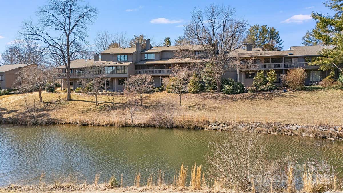 409 CROWFIELDS DR, ASHEVILLE, NC 28803 CondoTownhome For Sale | MLS  4228839 | REMAX