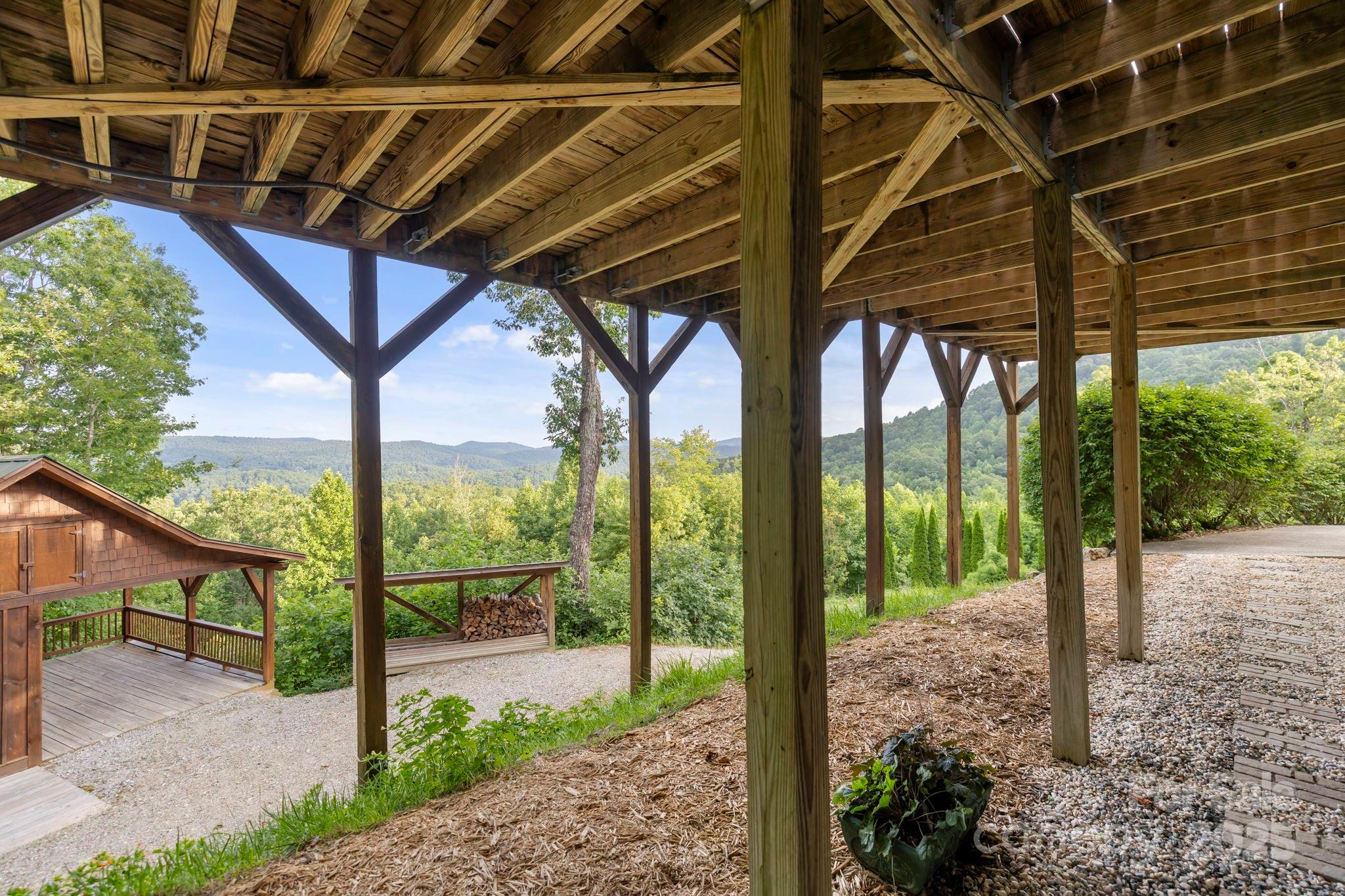 Zirconia, North Carolina, 28790, United States, 3 Bedrooms Bedrooms, ,3 BathroomsBathrooms,Residential,Active,1756946