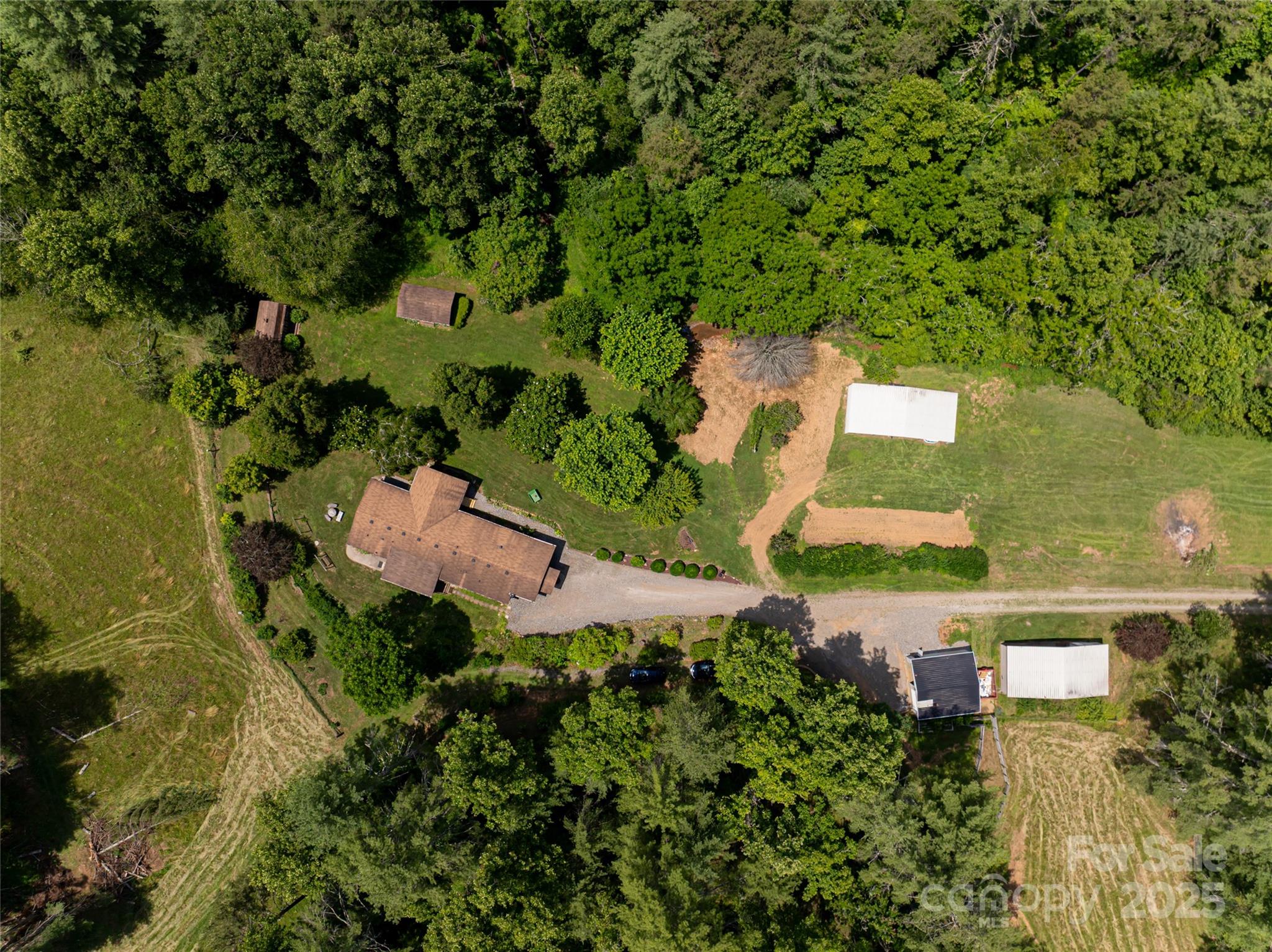 Weaverville, North Carolina, 28787, United States, 3 Bedrooms Bedrooms, ,2 BathroomsBathrooms,Residential,Active,1892411