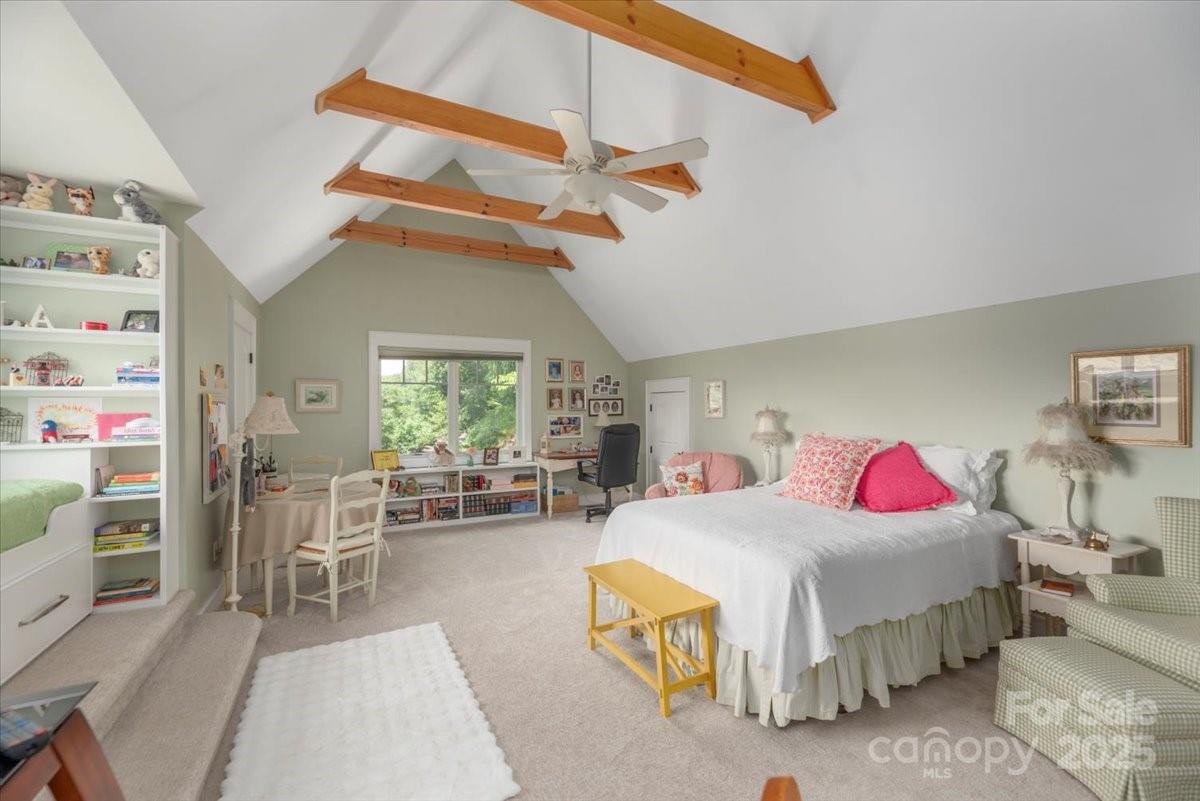 Waynesville, North Carolina, 28785, United States, 3 Bedrooms Bedrooms, ,4 BathroomsBathrooms,Residential,Active,1952318