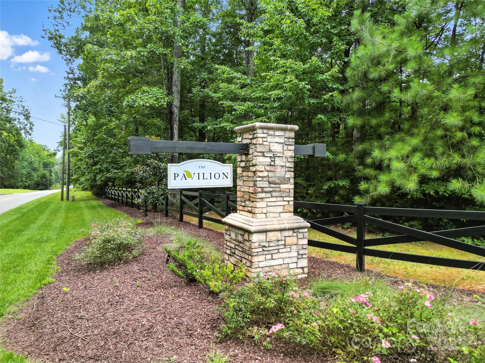 Huntersville, North Carolina, 28078, United States, 4 Bedrooms Bedrooms, ,4 BathroomsBathrooms,Residential,Active,1914595