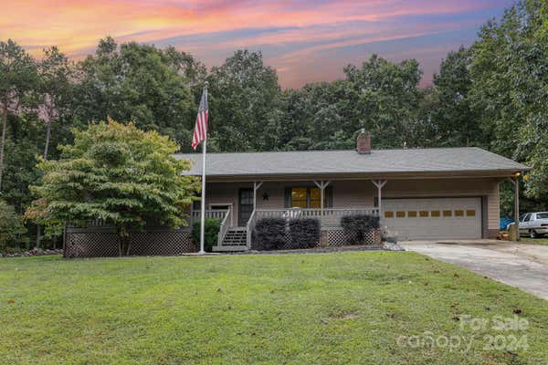 1142 FOXBERRY RD, LINCOLNTON, NC 28092 - Image 1