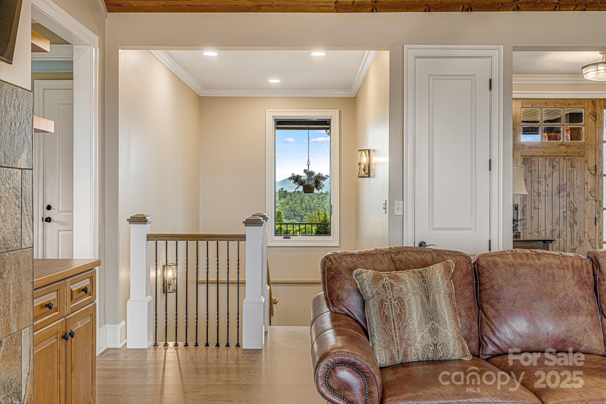 Mars Hill, North Carolina, 28754, United States, ,5 BathroomsBathrooms,Residential,Active,1770134