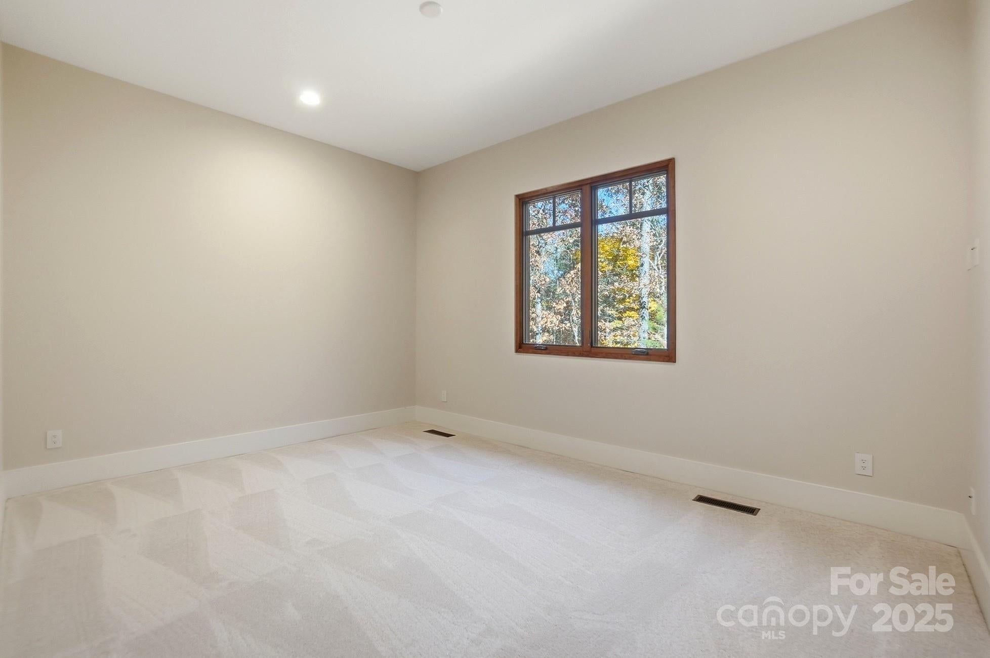 Waxhaw, North Carolina, 28173, United States, 4 Bedrooms Bedrooms, ,5 BathroomsBathrooms,Residential,Active,1990673