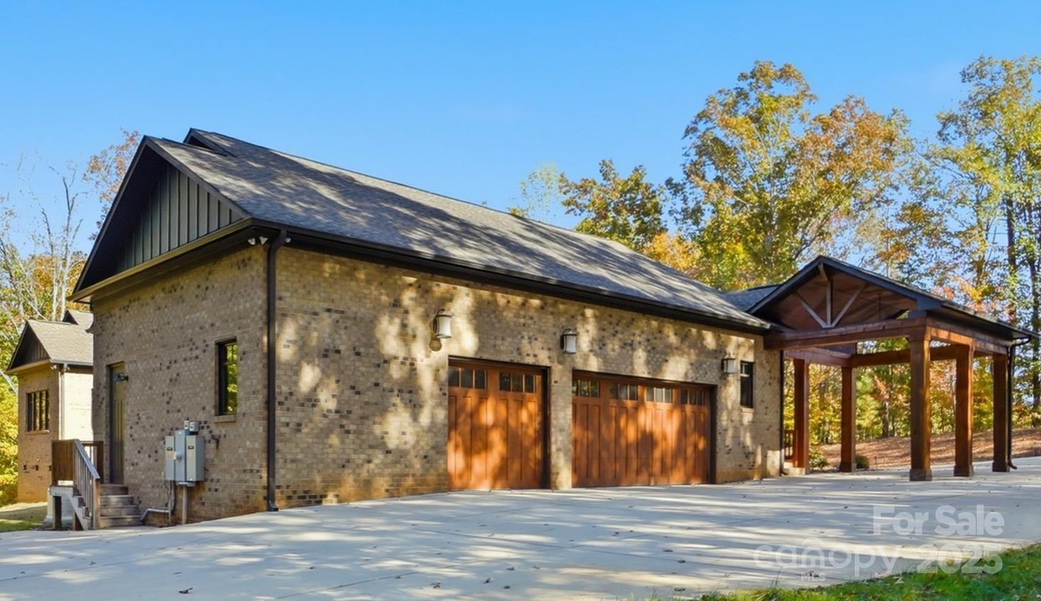 Waxhaw, North Carolina, 28173, United States, 4 Bedrooms Bedrooms, ,5 BathroomsBathrooms,Residential,Active,1990673