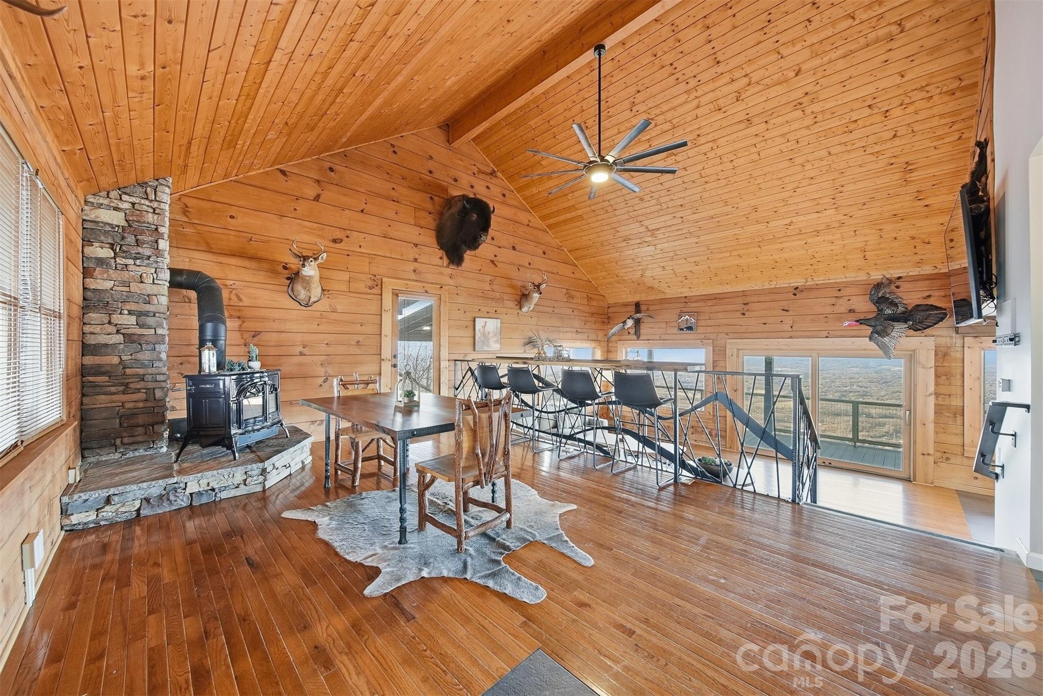 Morganton, North Carolina, 28655, United States, 3 Bedrooms Bedrooms, ,3 BathroomsBathrooms,Residential,Active,2009823