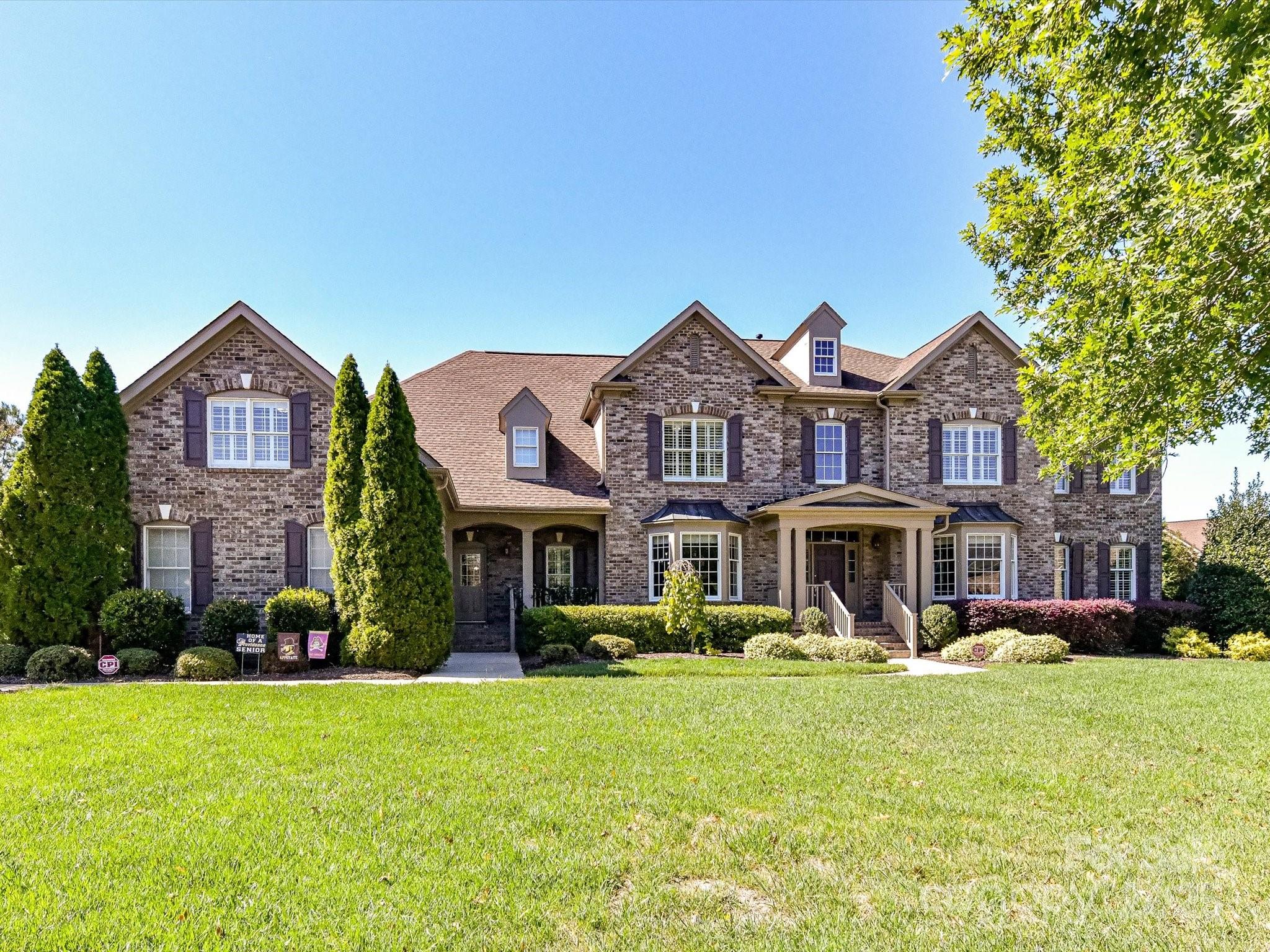 Waxhaw, North Carolina, 28173, United States, 6 Bedrooms Bedrooms, ,7 BathroomsBathrooms,Residential,Active,1964269