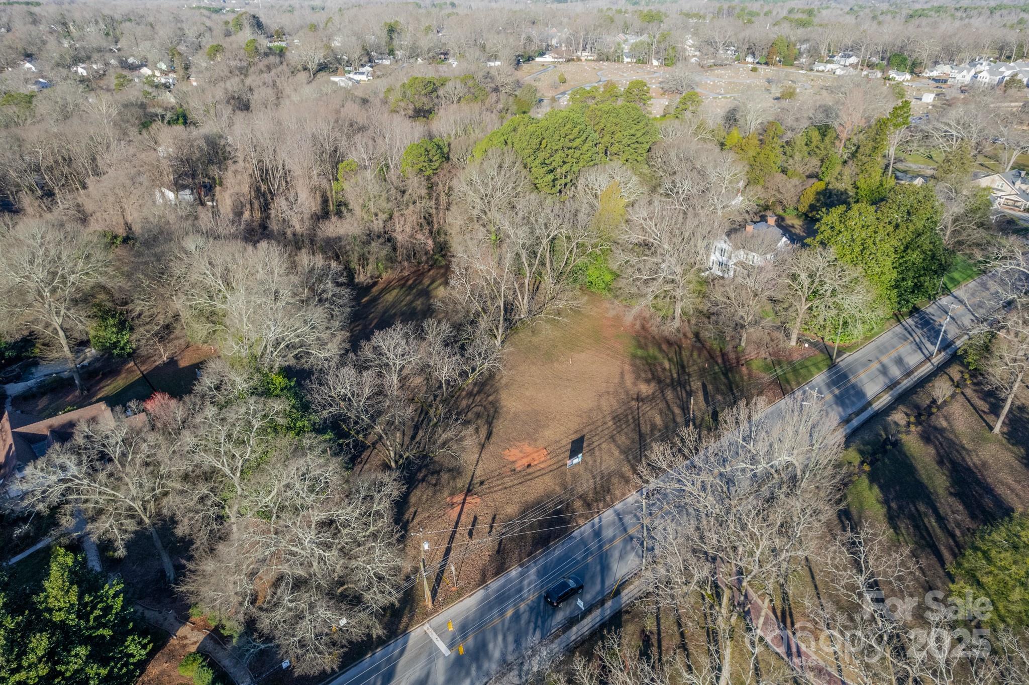 Belmont, North Carolina, 28012, United States, 4 Bedrooms Bedrooms, ,5 BathroomsBathrooms,Residential,Contingent,1871836