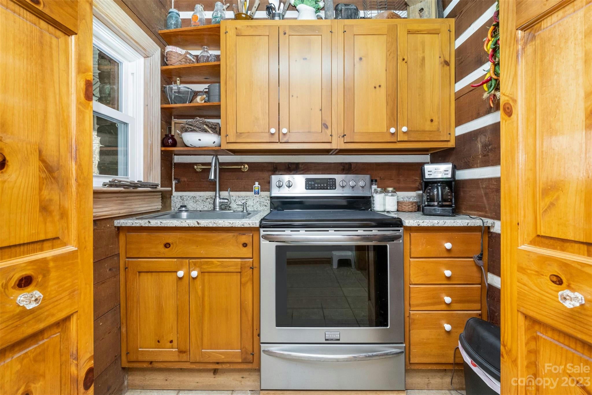 Statesville, North Carolina, 28625, United States, ,8 BathroomsBathrooms,Residential,Active,1769405