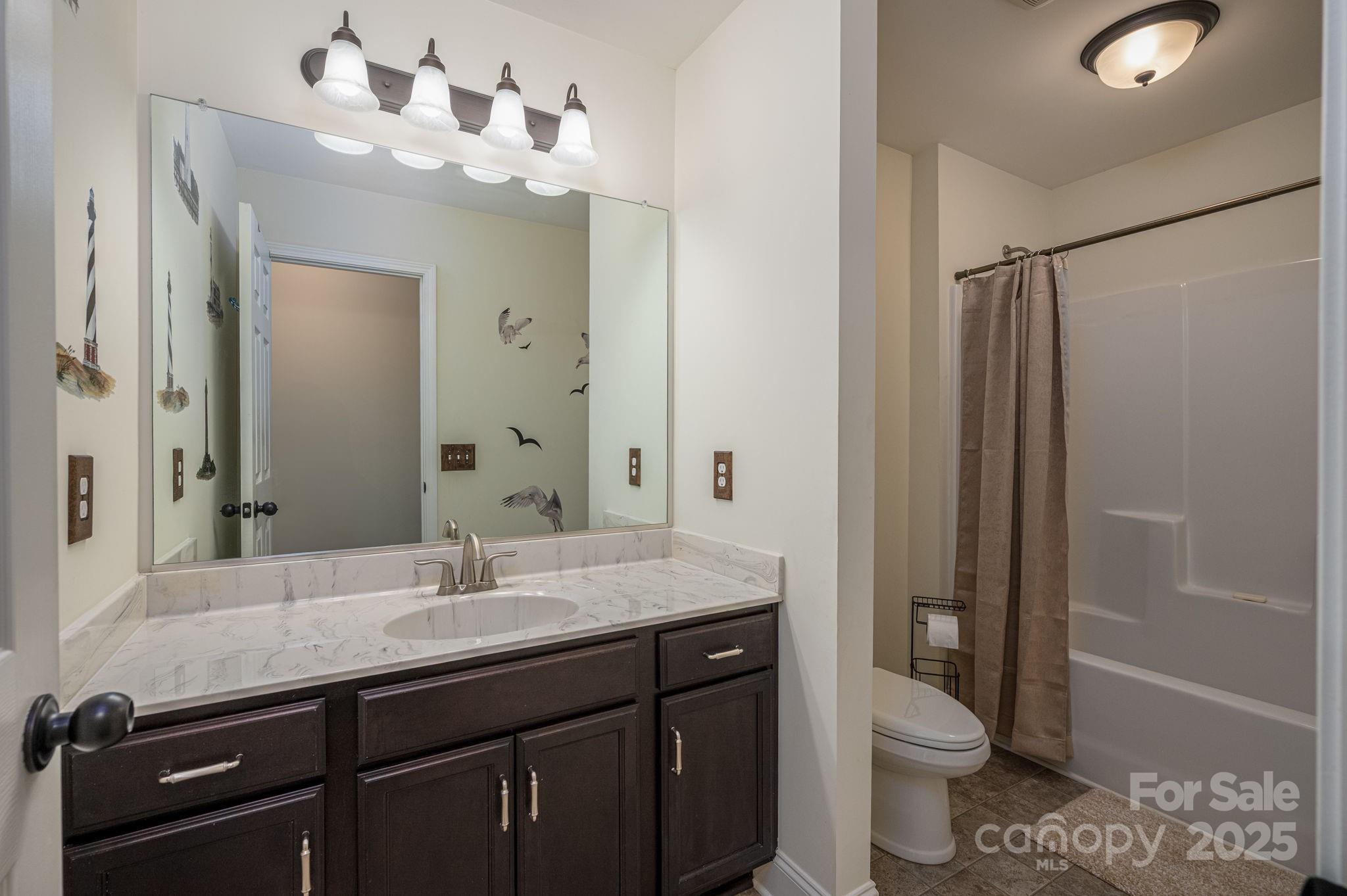 Vale, North Carolina, 28168, United States, 3 Bedrooms Bedrooms, ,4 BathroomsBathrooms,Residential,Active,1880021