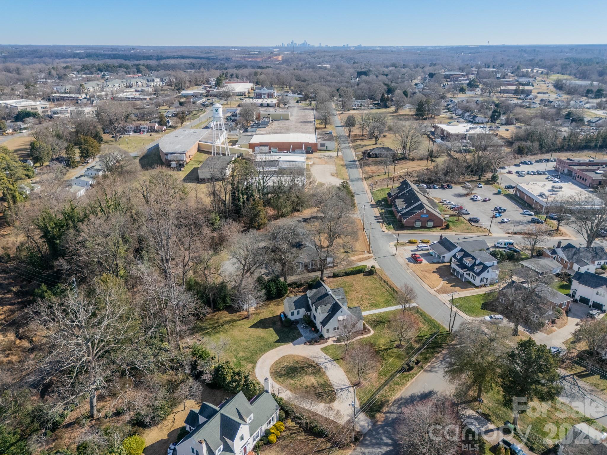 Belmont, North Carolina, 28012, United States, 5 Bedrooms Bedrooms, ,4 BathroomsBathrooms,Residential,Active,2011846