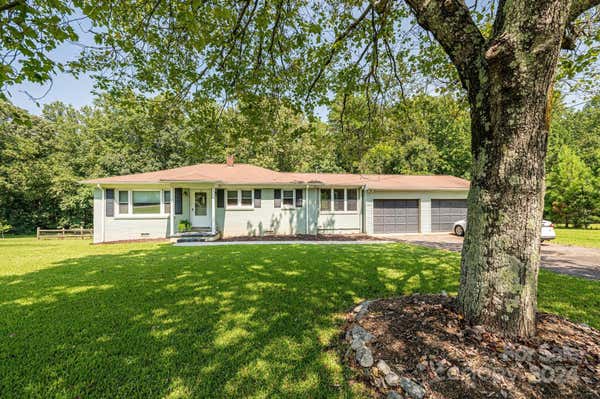 8024 LONG ISLAND RD, CATAWBA, NC 28609 - Image 1