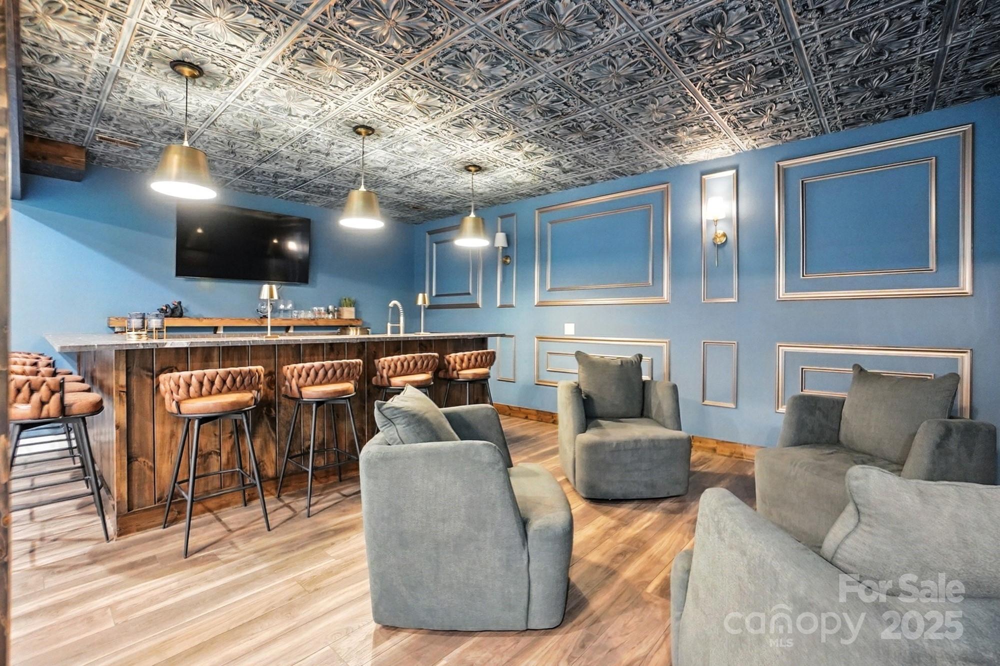 Lansing, North Carolina, 28643, United States, 3 Bedrooms Bedrooms, ,5 BathroomsBathrooms,Residential,Active,1959552