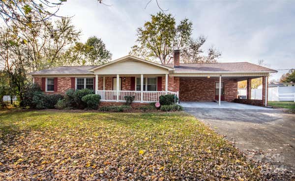 198 DUNLAP LOOP, STATESVILLE, NC 28625 - Image 1