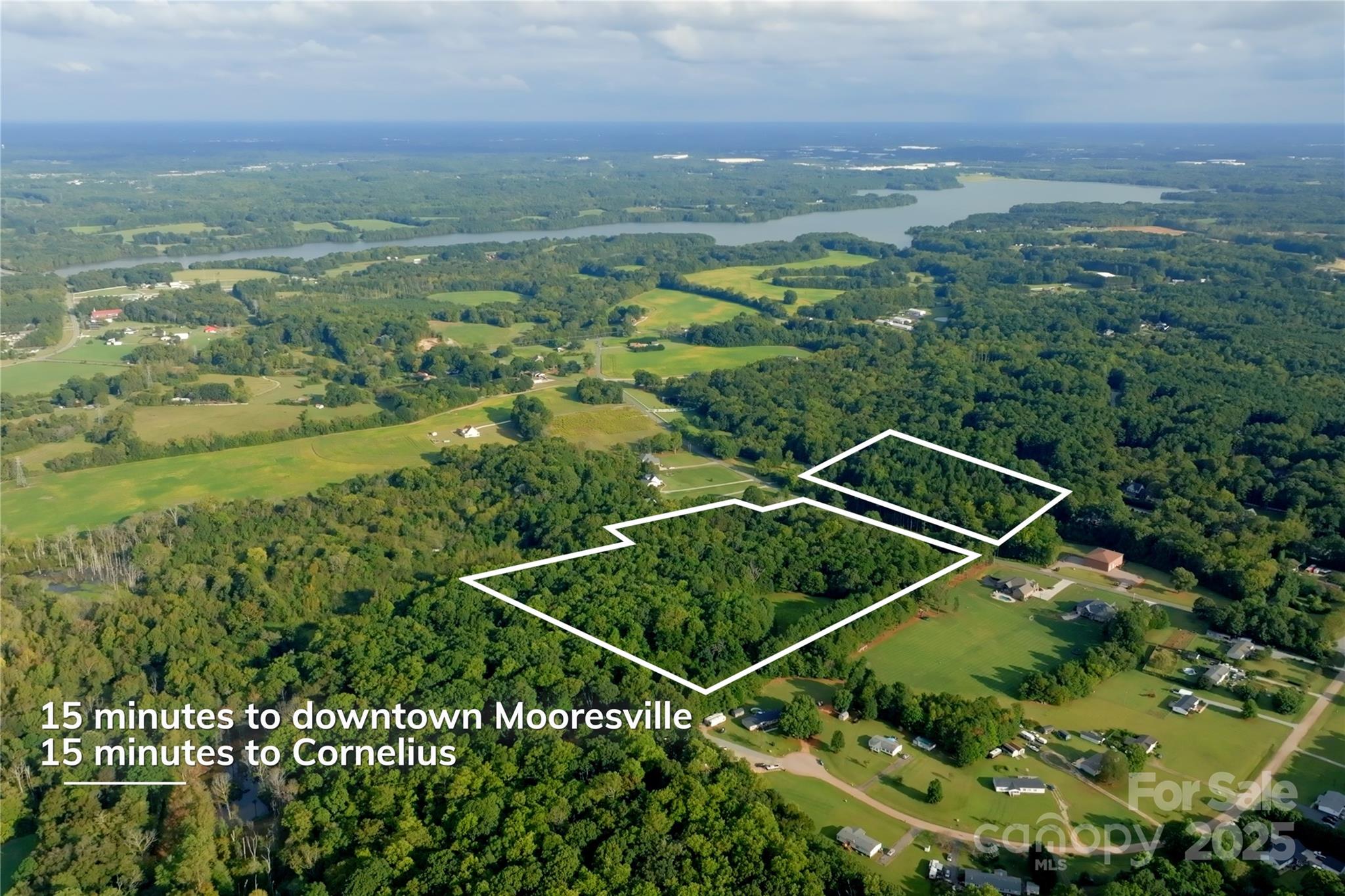 Concord, North Carolina, 28027, United States, 2 Bedrooms Bedrooms, ,1 BathroomBathrooms,Residential,Active,1954431