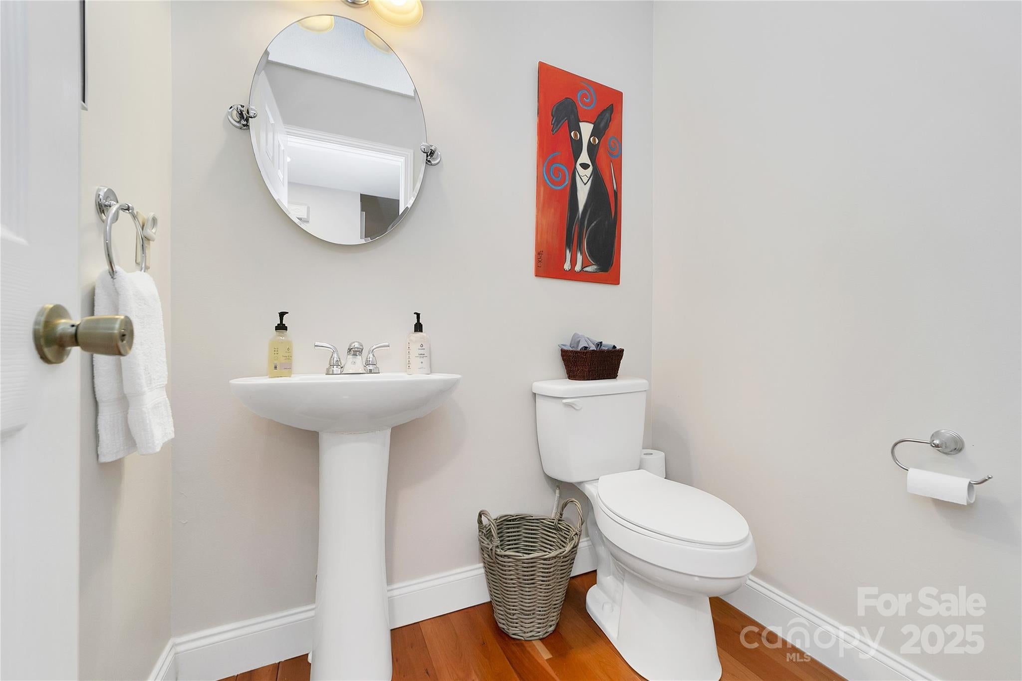 Brevard, North Carolina, 28712, United States, 4 Bedrooms Bedrooms, ,5 BathroomsBathrooms,Residential,Active,1953267