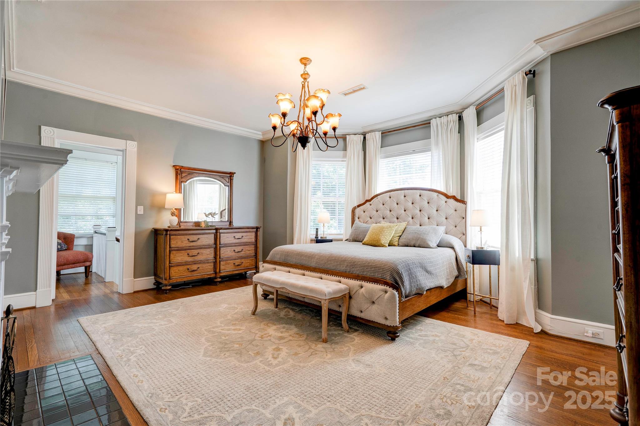 Kings Mountain, North Carolina, 28086, United States, 5 Bedrooms Bedrooms, ,6 BathroomsBathrooms,Residential,Active,1888967