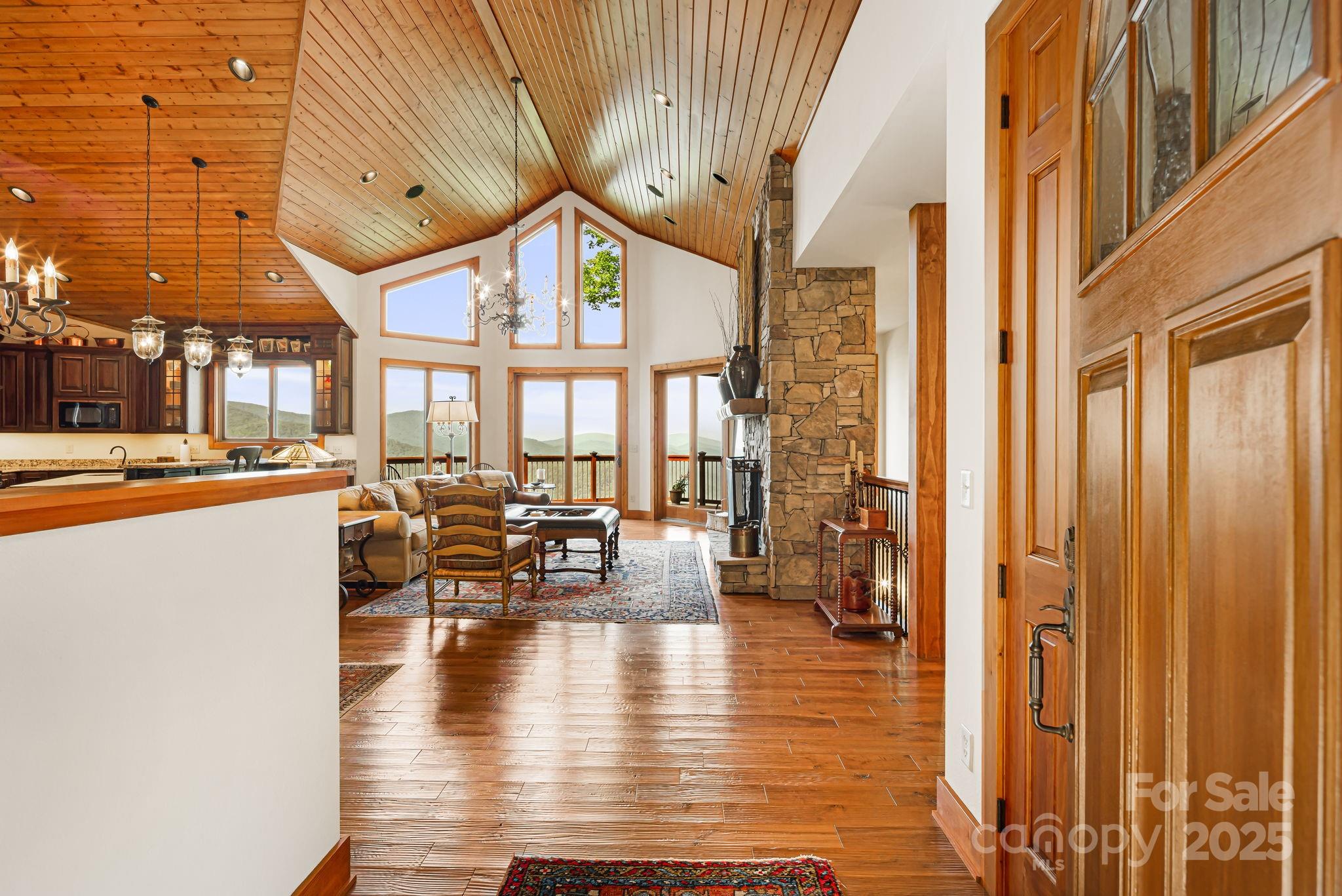 Mars Hill, North Carolina, 28754, United States, 4 Bedrooms Bedrooms, ,6 BathroomsBathrooms,Residential,Active,1996266