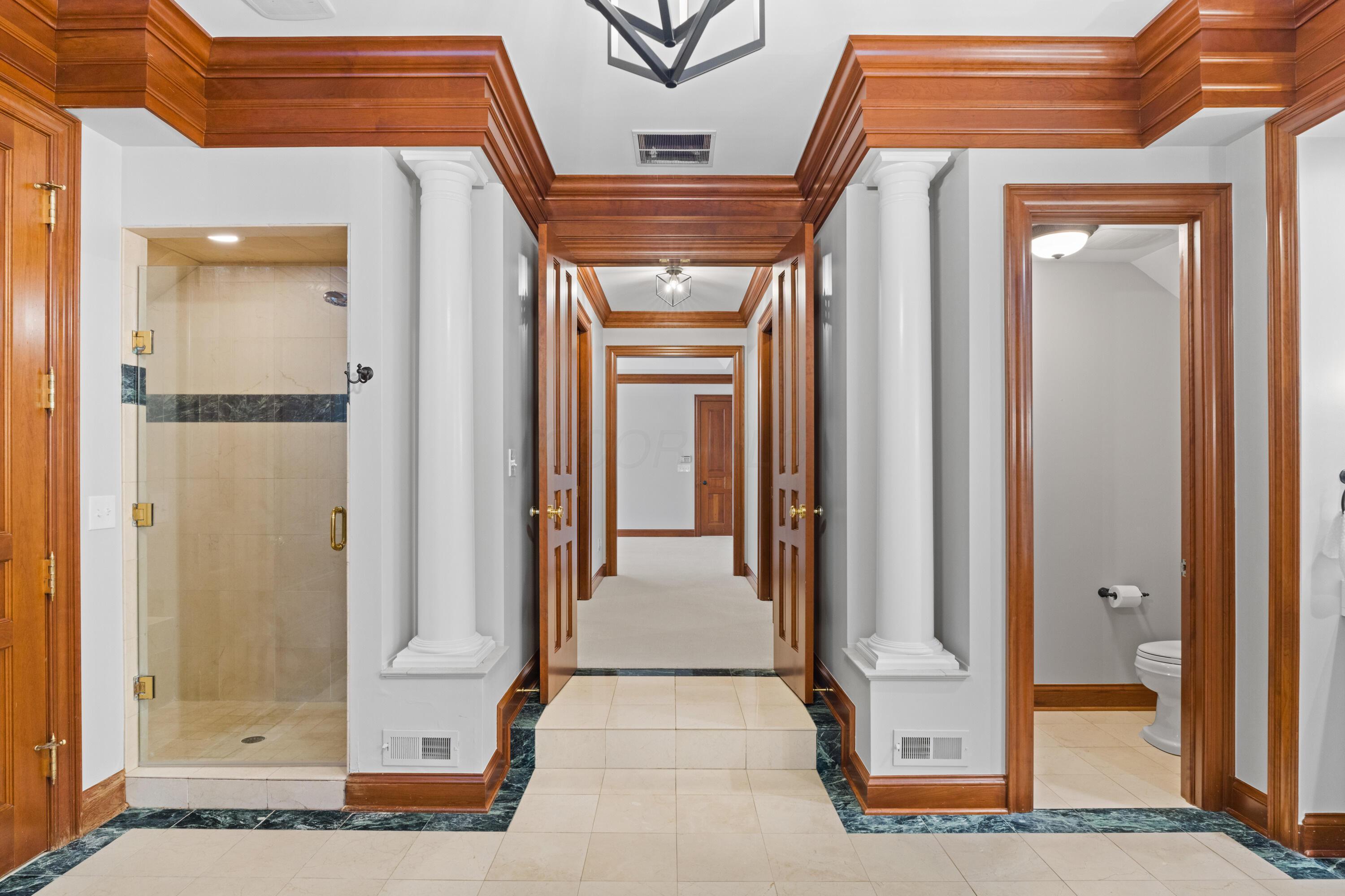 Sunbury, Ohio, 43074, United States, 5 Bedrooms Bedrooms, ,7 BathroomsBathrooms,Residential,Active,1912834