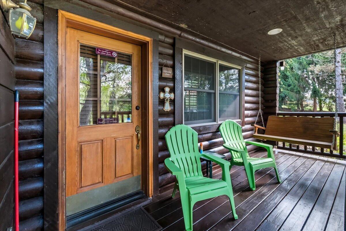 Fredericktown, Ohio, 43019, United States, 8 Bedrooms Bedrooms, ,7 BathroomsBathrooms,Residential,Active,1953994