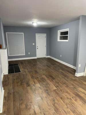 Listing photo #3