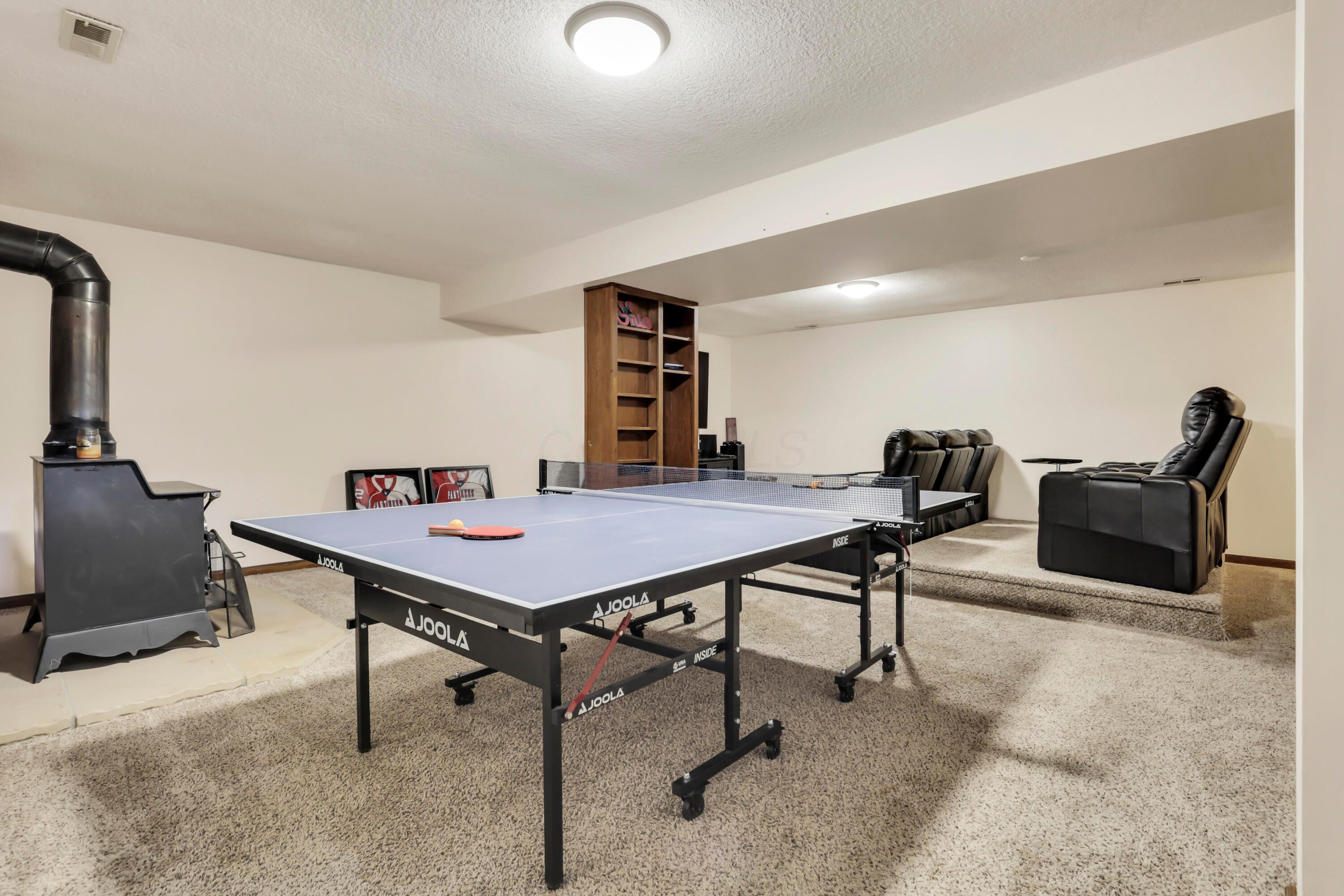 Newark, Ohio, 43055, United States, 5 Bedrooms Bedrooms, ,6 BathroomsBathrooms,Residential,Active,1909629