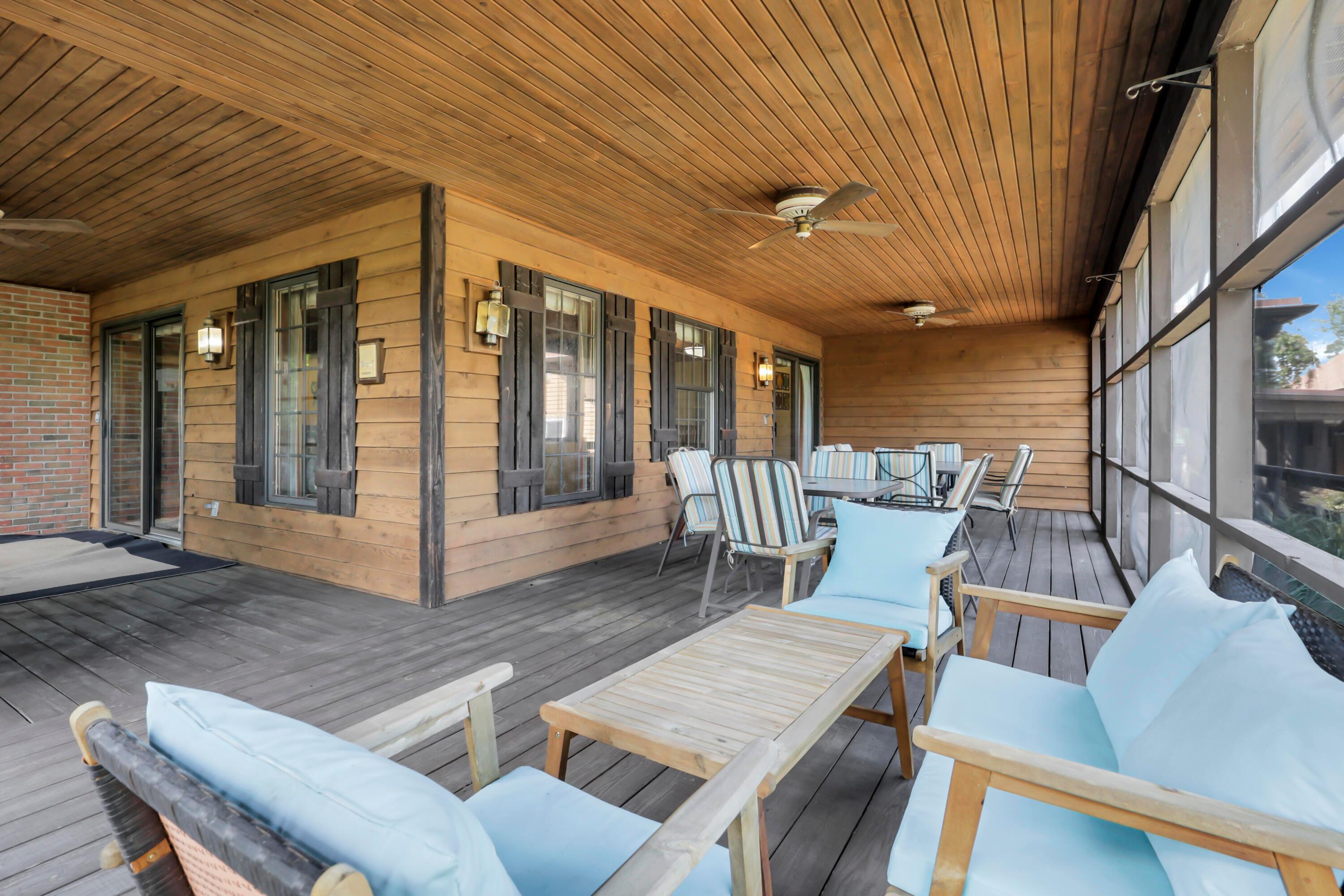 Newark, Ohio, 43055, United States, 5 Bedrooms Bedrooms, ,6 BathroomsBathrooms,Residential,Active,1909629