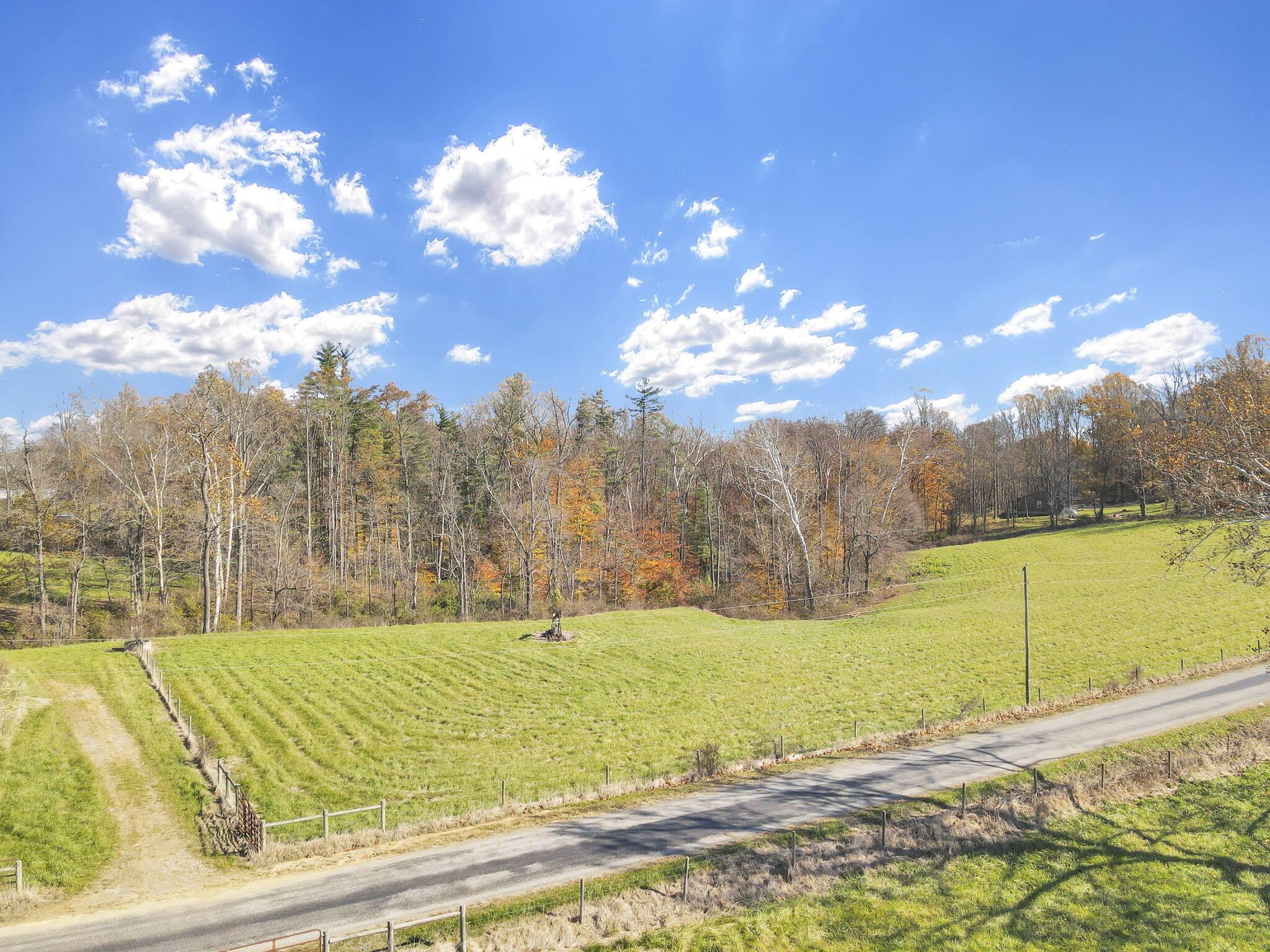 Logan, Ohio, 43138, United States, 3 Bedrooms Bedrooms, ,2 BathroomsBathrooms,Residential,Active,1990660