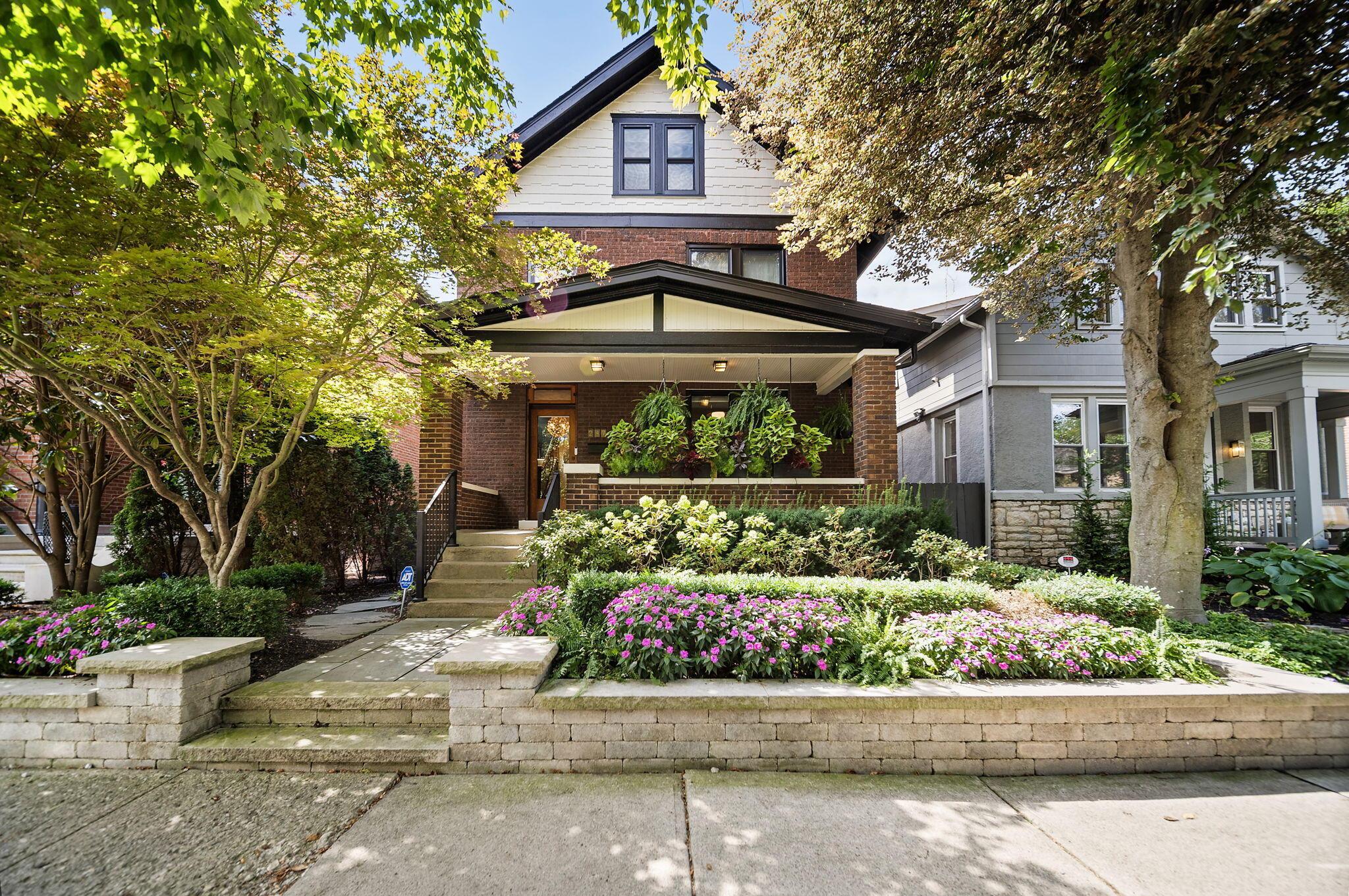 Columbus, Ohio, 43206, United States, 4 Bedrooms Bedrooms, ,4 BathroomsBathrooms,Residential,Active,1929688