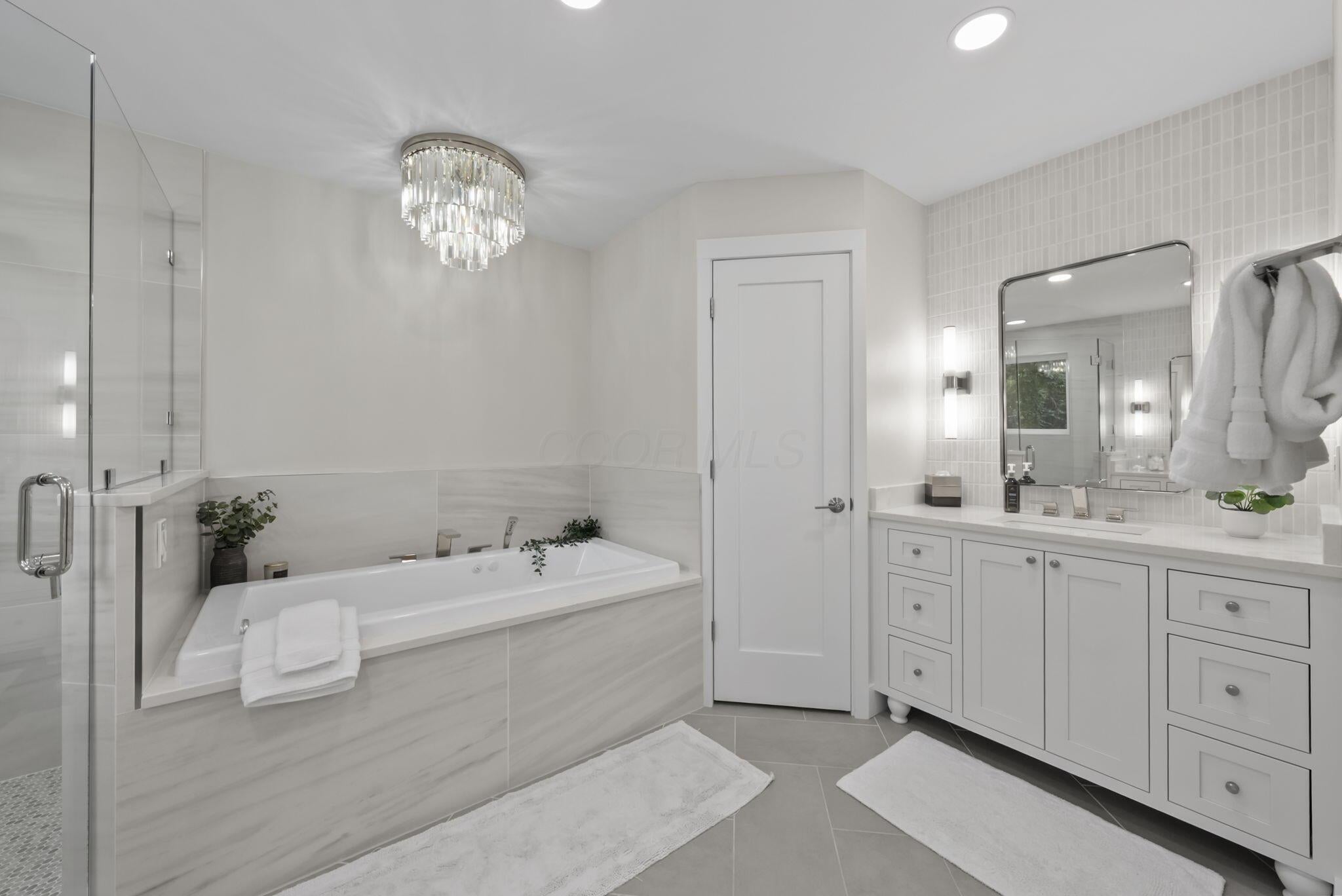 Dublin, Ohio, 43016, United States, 3 Bedrooms Bedrooms, ,3 BathroomsBathrooms,Residential,Active,1894186