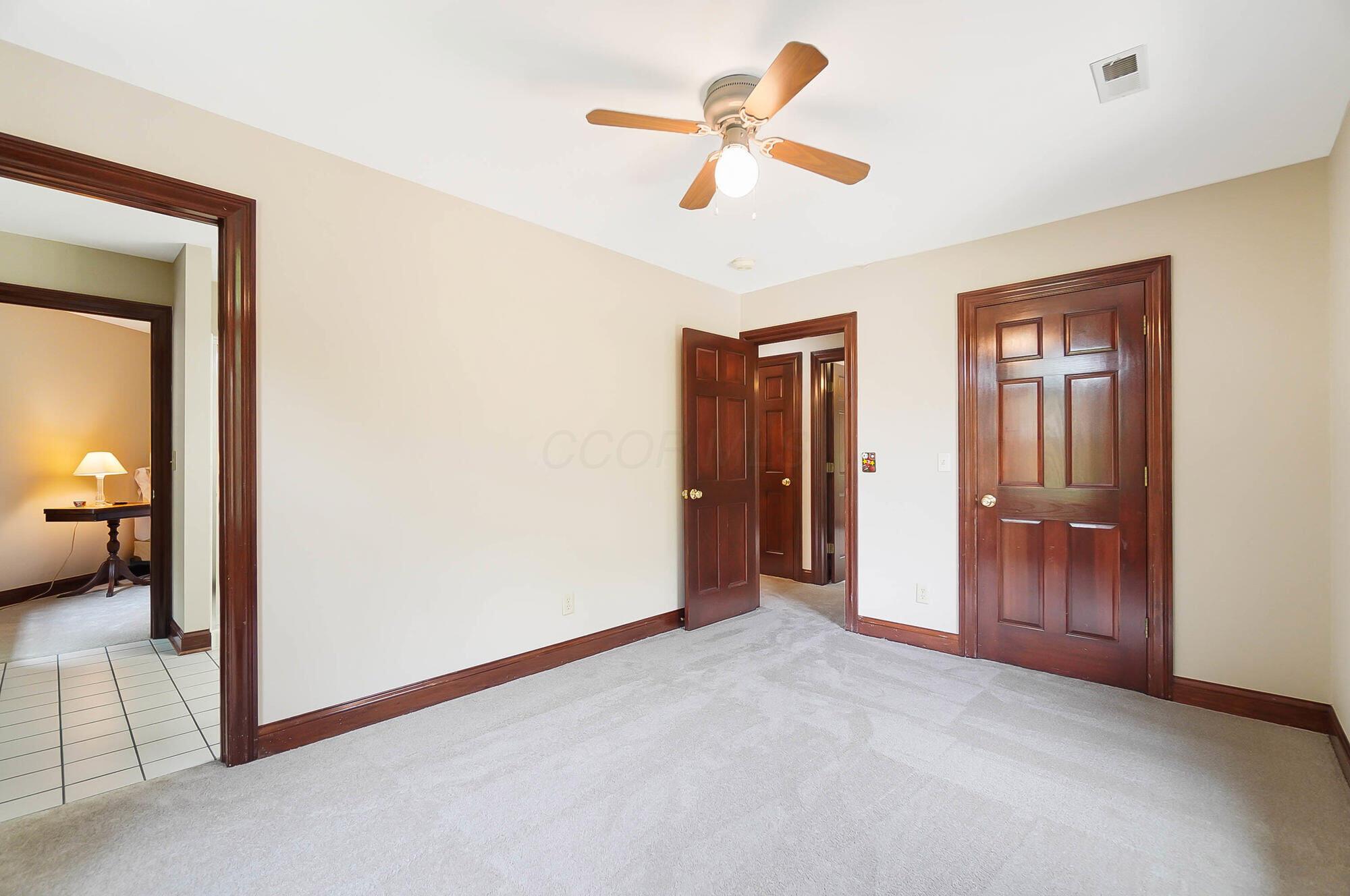 Powell, Ohio, 43065, United States, 5 Bedrooms Bedrooms, ,5 BathroomsBathrooms,Residential,Active,1871632