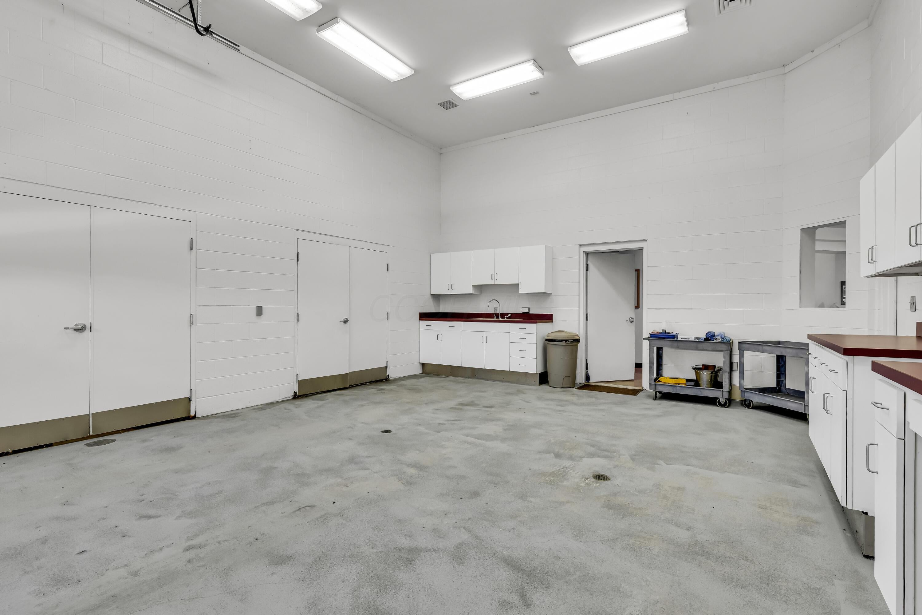 Lancaster, Ohio, 43130, United States, 4 Bedrooms Bedrooms, ,4 BathroomsBathrooms,Residential,Active,1910133