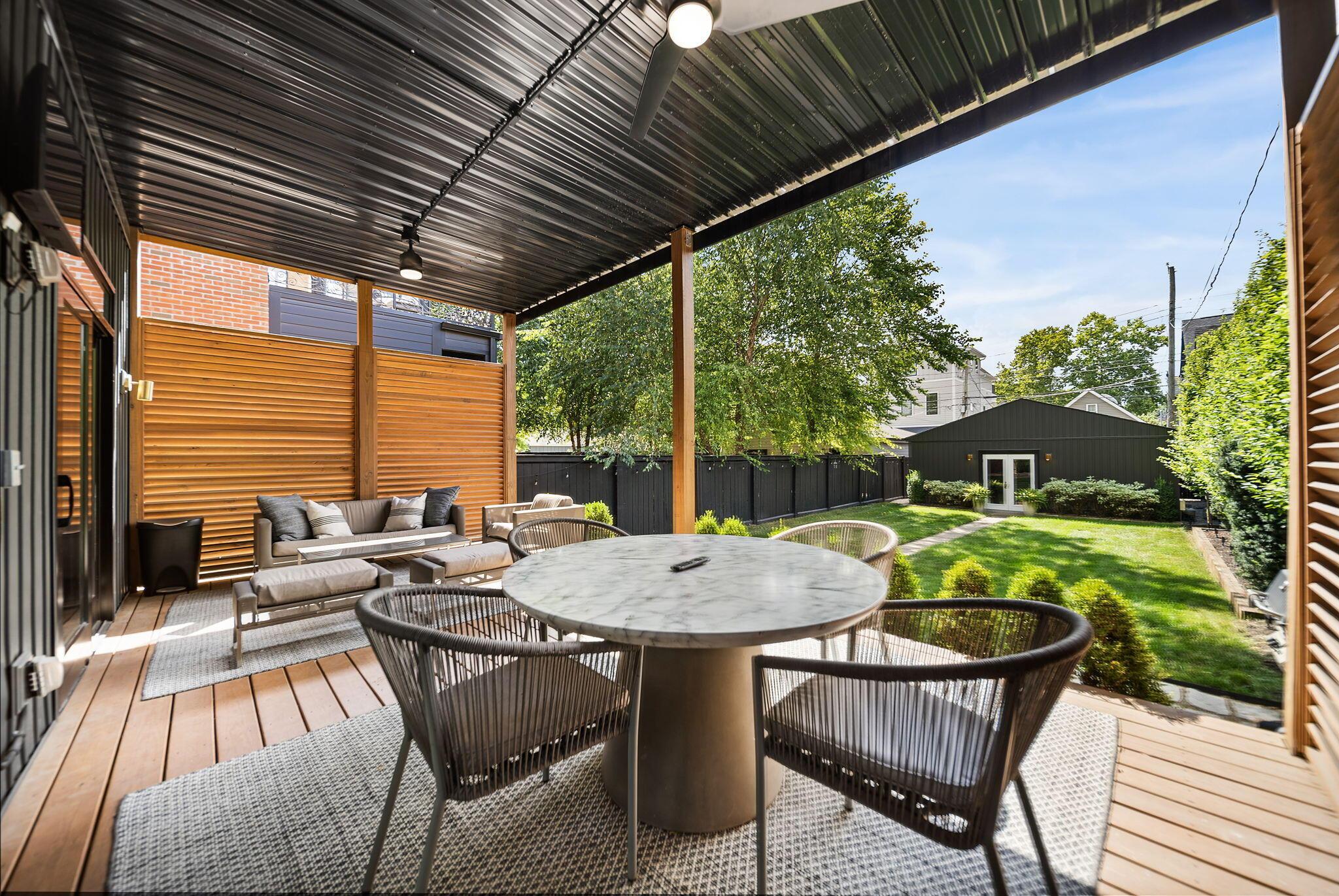 Columbus, Ohio, 43206, United States, 4 Bedrooms Bedrooms, ,4 BathroomsBathrooms,Residential,Active,1929688
