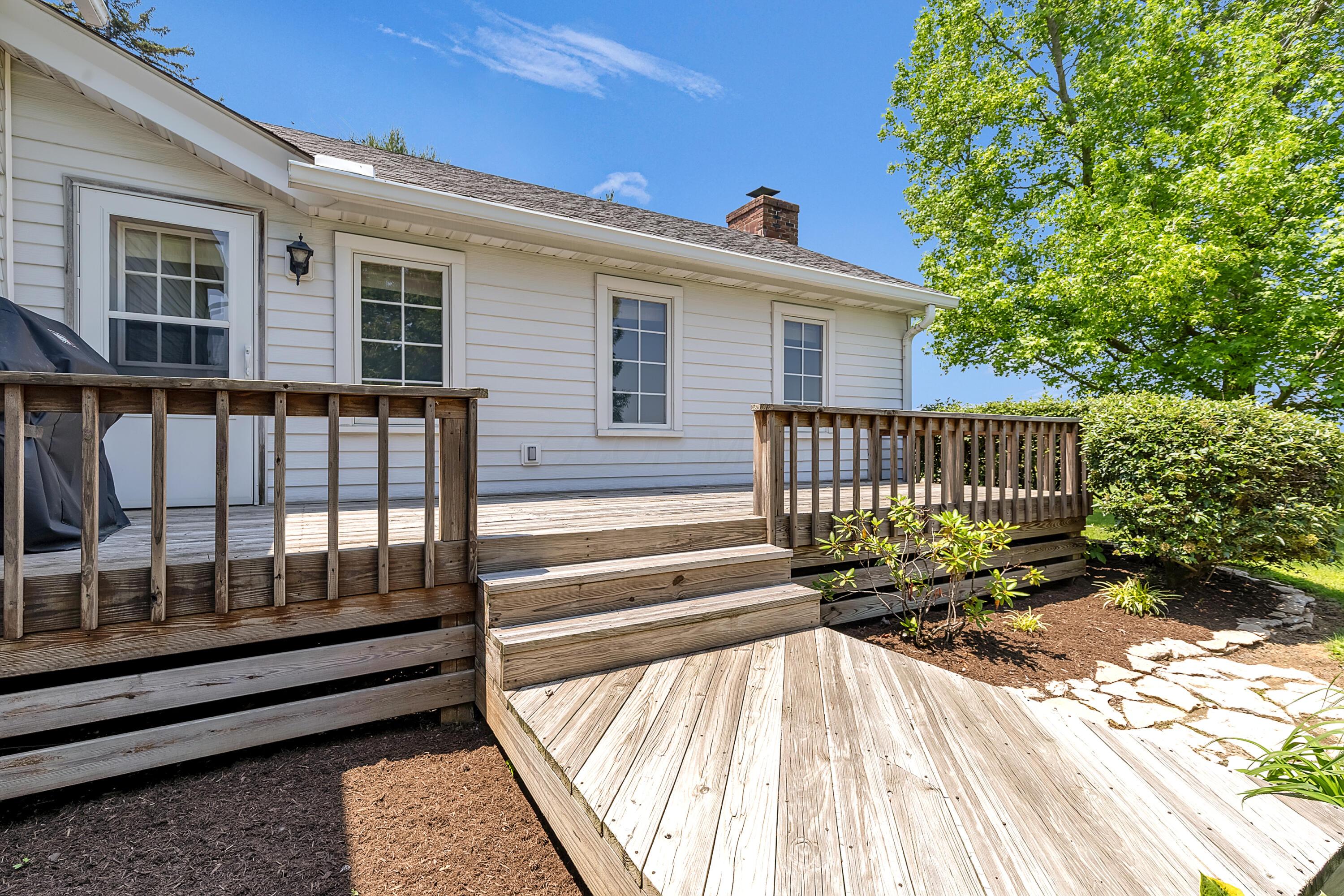 Centerburg, Ohio, 43011, United States, ,3 BathroomsBathrooms,Residential,Active,1853278