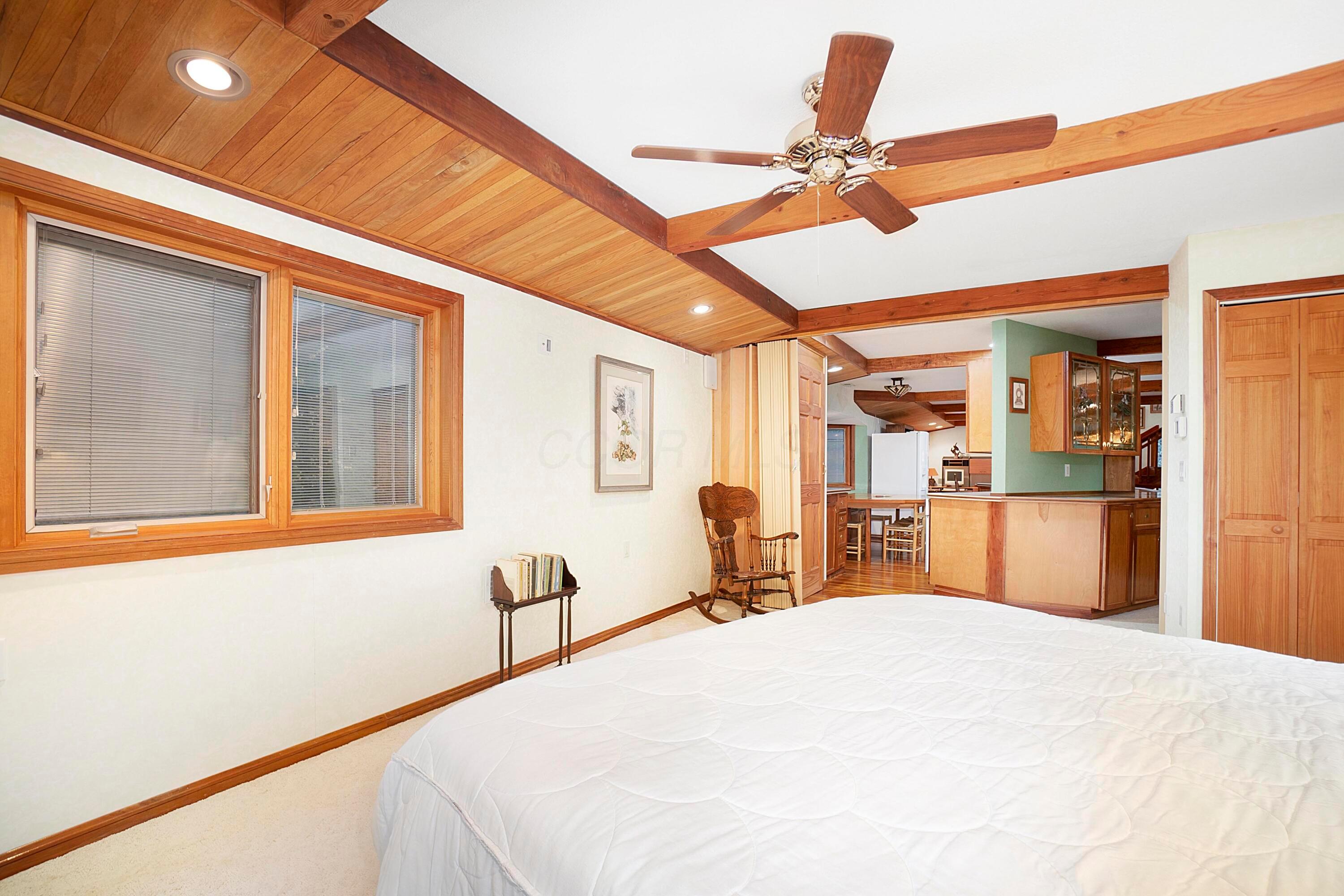 Rockbridge, Ohio, 43149, United States, 3 Bedrooms Bedrooms, ,4 BathroomsBathrooms,Residential,Active,1992551