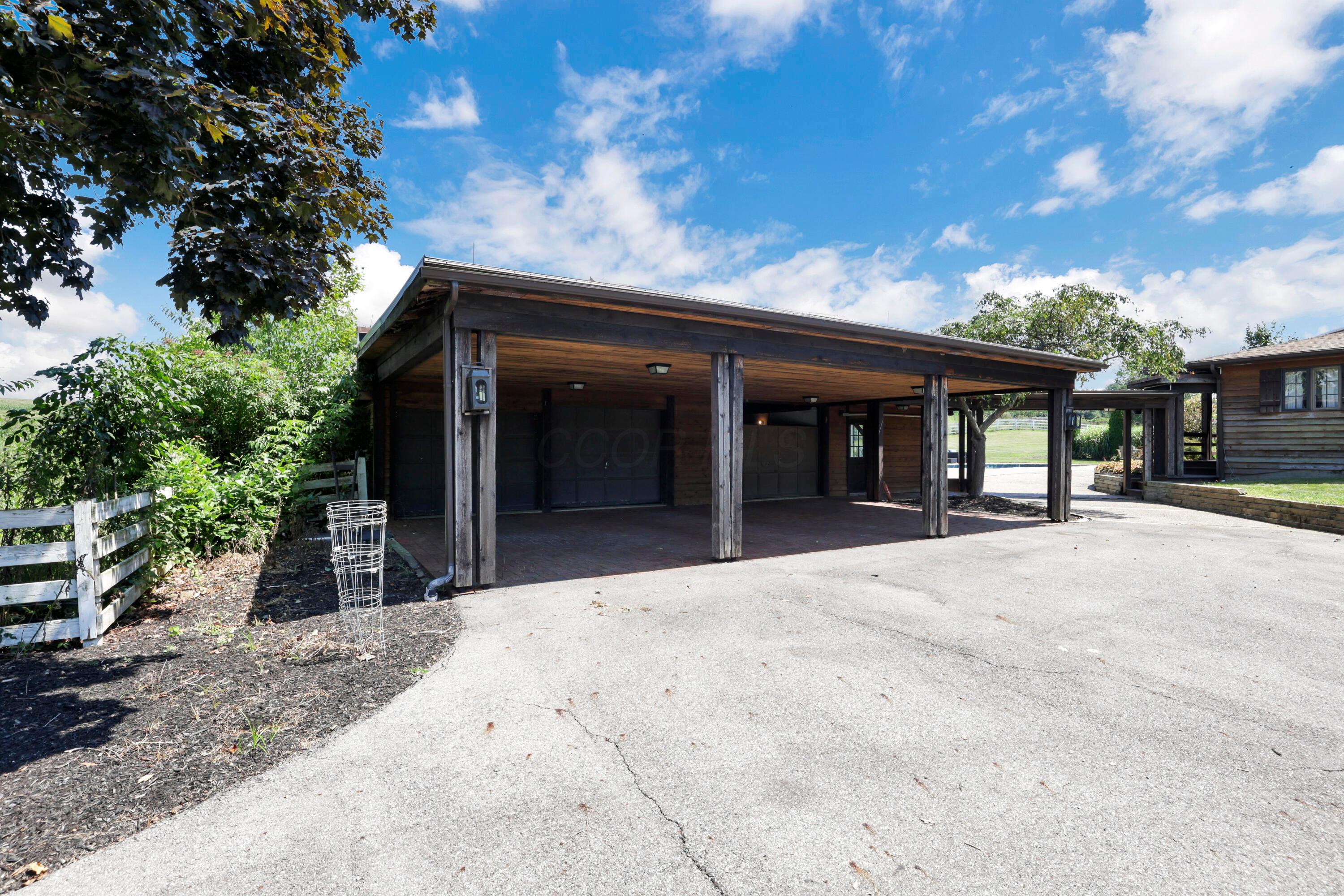 Newark, Ohio, 43055, United States, 5 Bedrooms Bedrooms, ,6 BathroomsBathrooms,Residential,Active,1909629