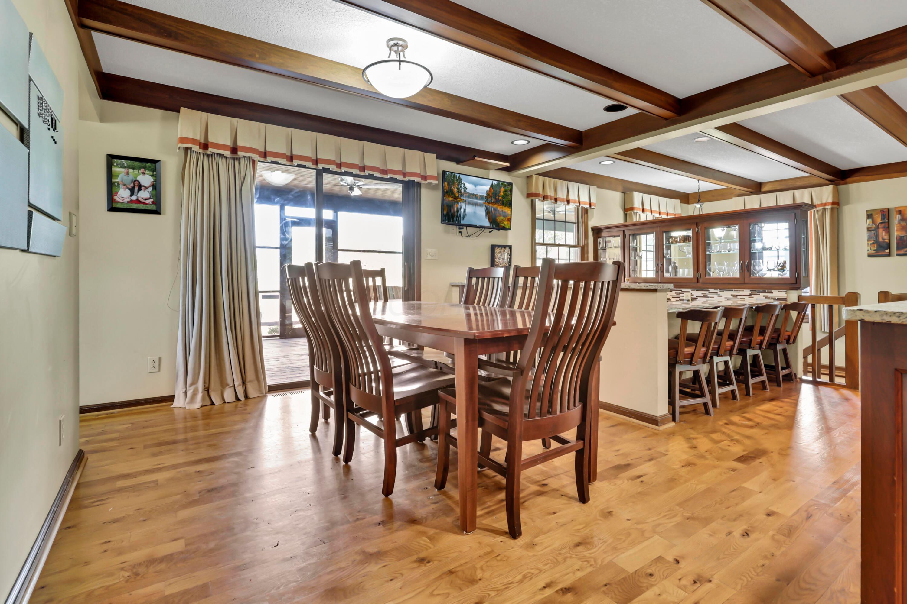 Newark, Ohio, 43055, United States, 5 Bedrooms Bedrooms, ,6 BathroomsBathrooms,Residential,Active,1909629