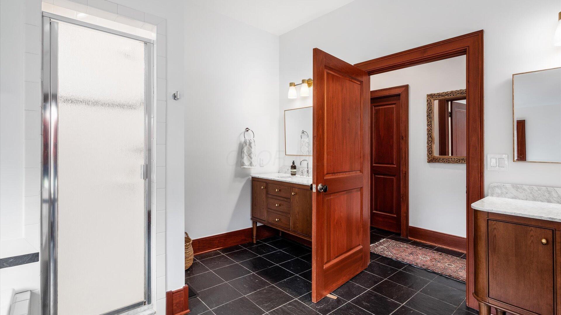 Granville, Ohio, 43023, United States, 4 Bedrooms Bedrooms, ,5 BathroomsBathrooms,Residential,Active,2015467