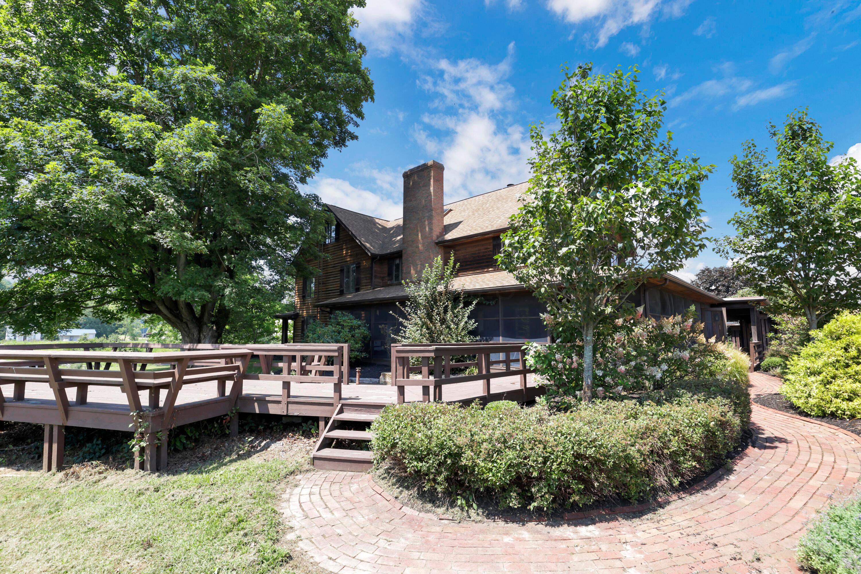 Newark, Ohio, 43055, United States, 5 Bedrooms Bedrooms, ,6 BathroomsBathrooms,Residential,Active,1909629