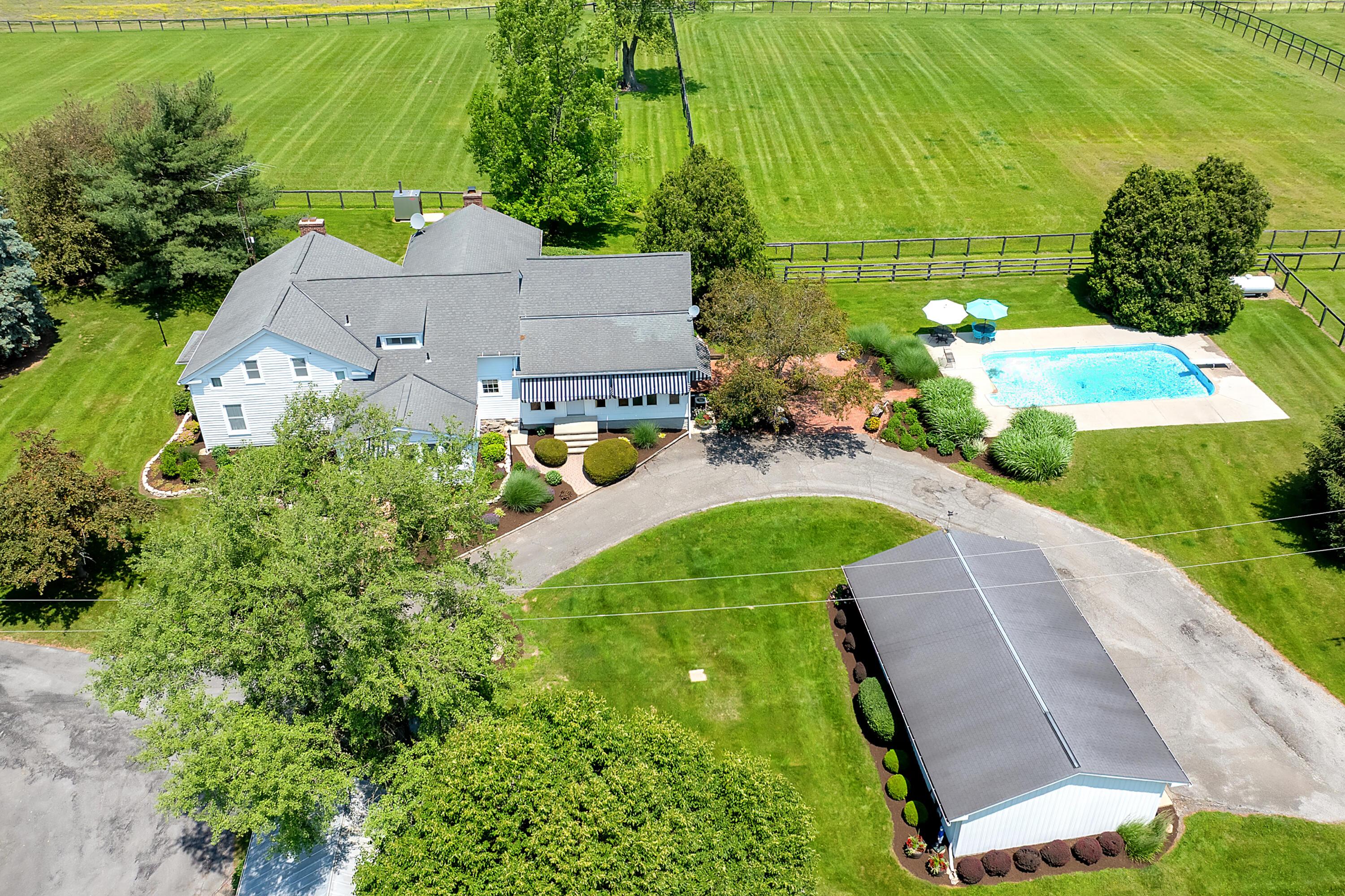 Centerburg, Ohio, 43011, United States, ,3 BathroomsBathrooms,Residential,Active,1853278