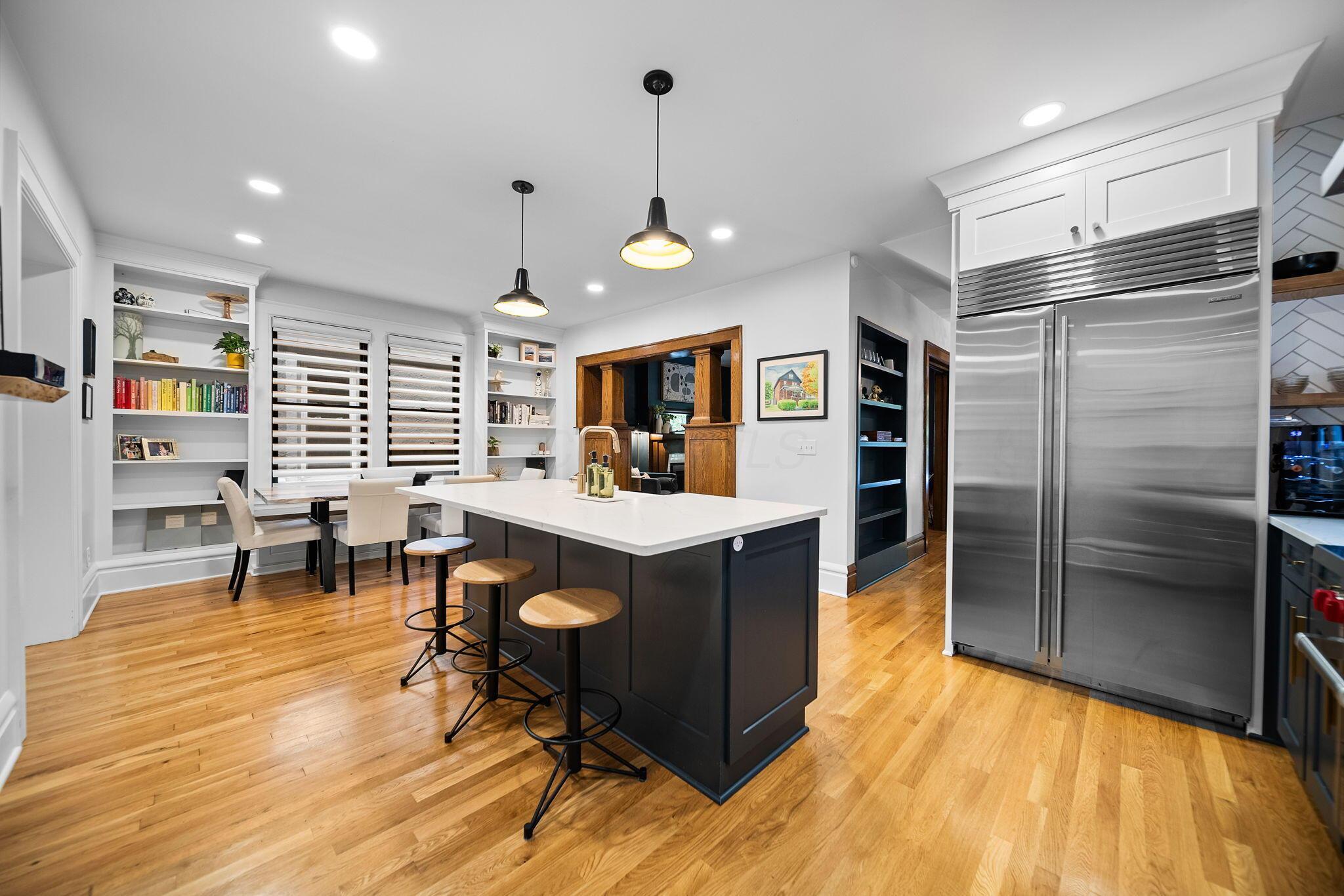 Columbus, Ohio, 43206, United States, 4 Bedrooms Bedrooms, ,4 BathroomsBathrooms,Residential,Active,1929688