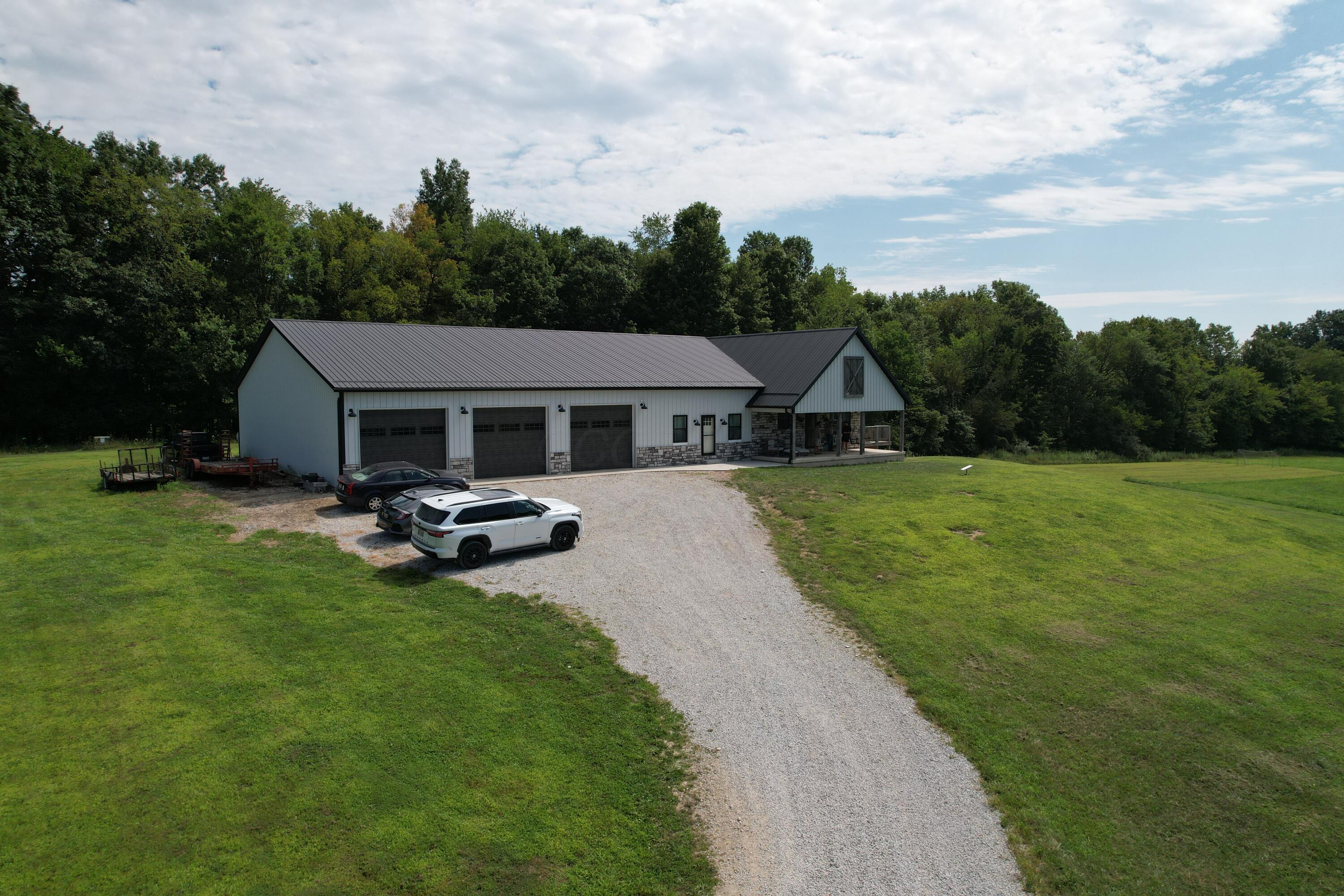 Centerburg, Ohio, 43011, United States, 4 Bedrooms Bedrooms, ,4 BathroomsBathrooms,Residential,Active,1903198