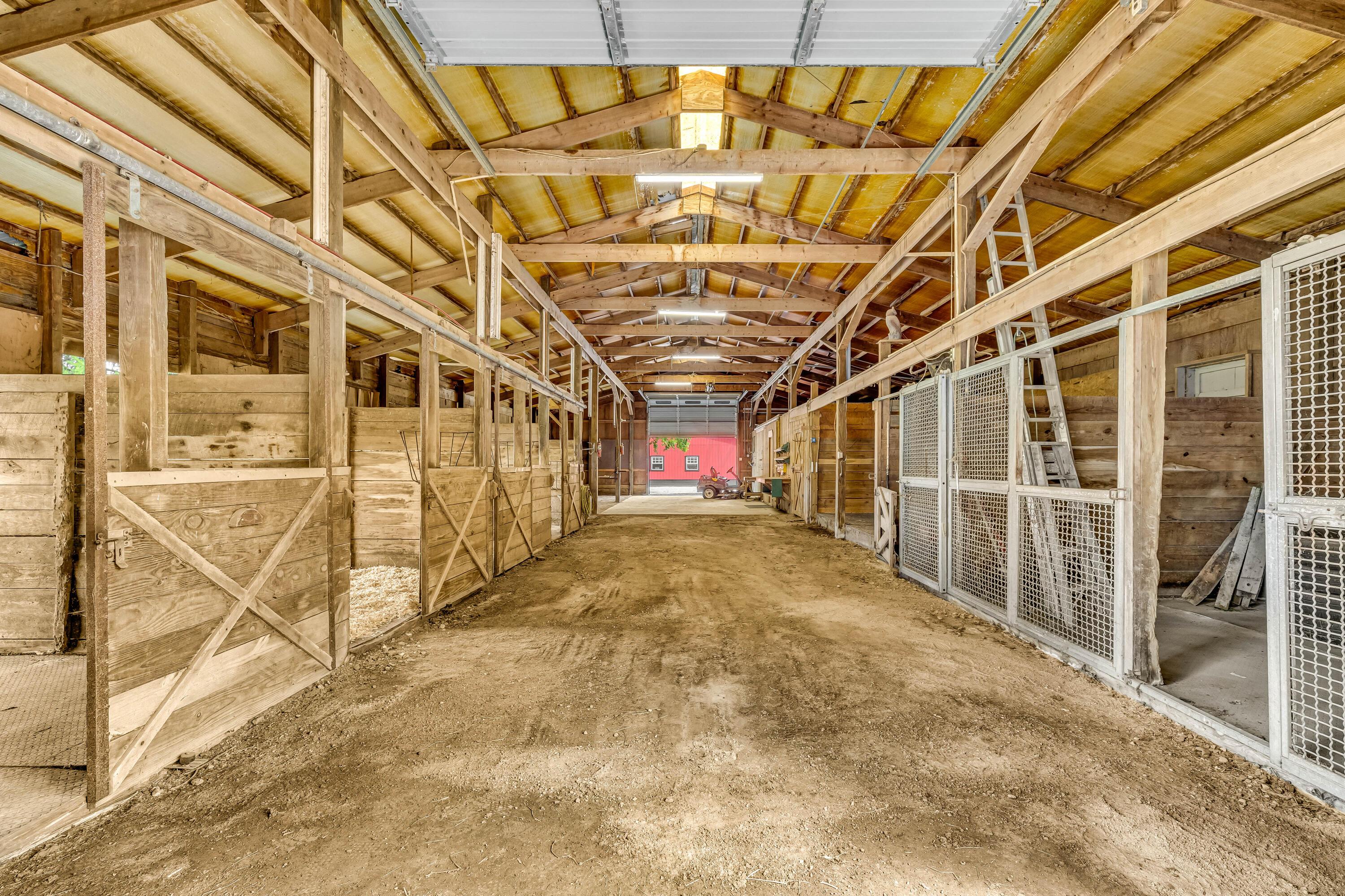 Centerburg, Ohio, 43011, United States, 5 Bedrooms Bedrooms, ,5 BathroomsBathrooms,Residential,Active,1999913