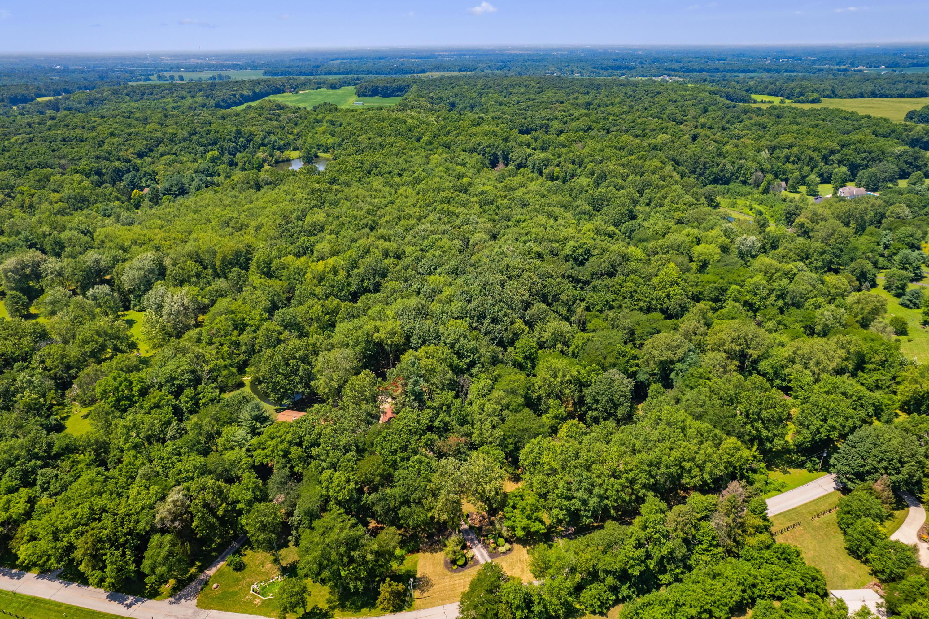 Sunbury, Ohio, 43074, United States, 5 Bedrooms Bedrooms, ,7 BathroomsBathrooms,Residential,Active,1912834